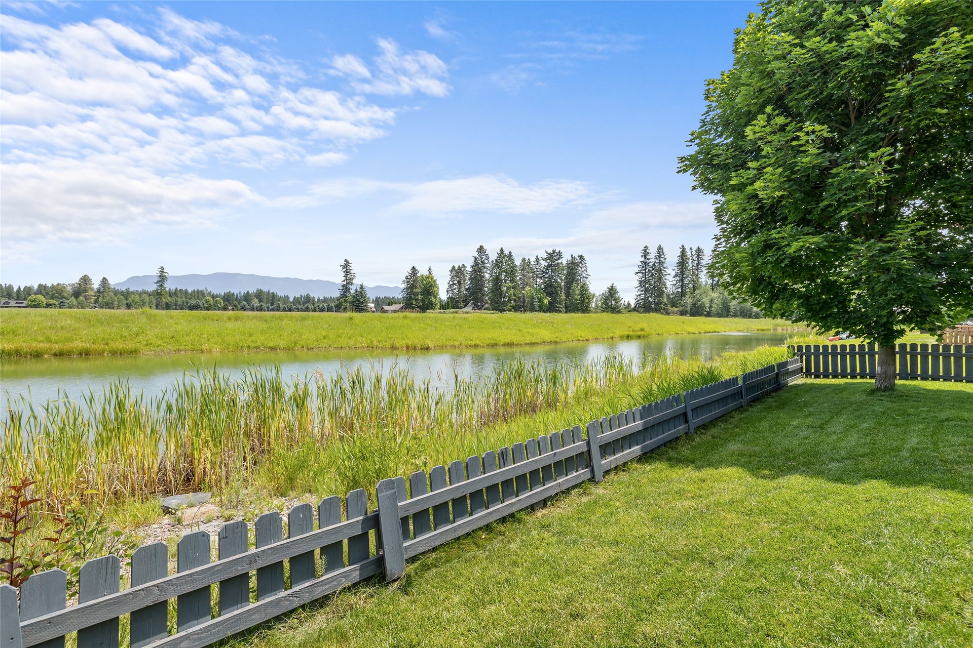 4993 Flatwater Drive, Whitefish, MT 59937 4993 Flatwater Drive, Whitefish, MT 59937