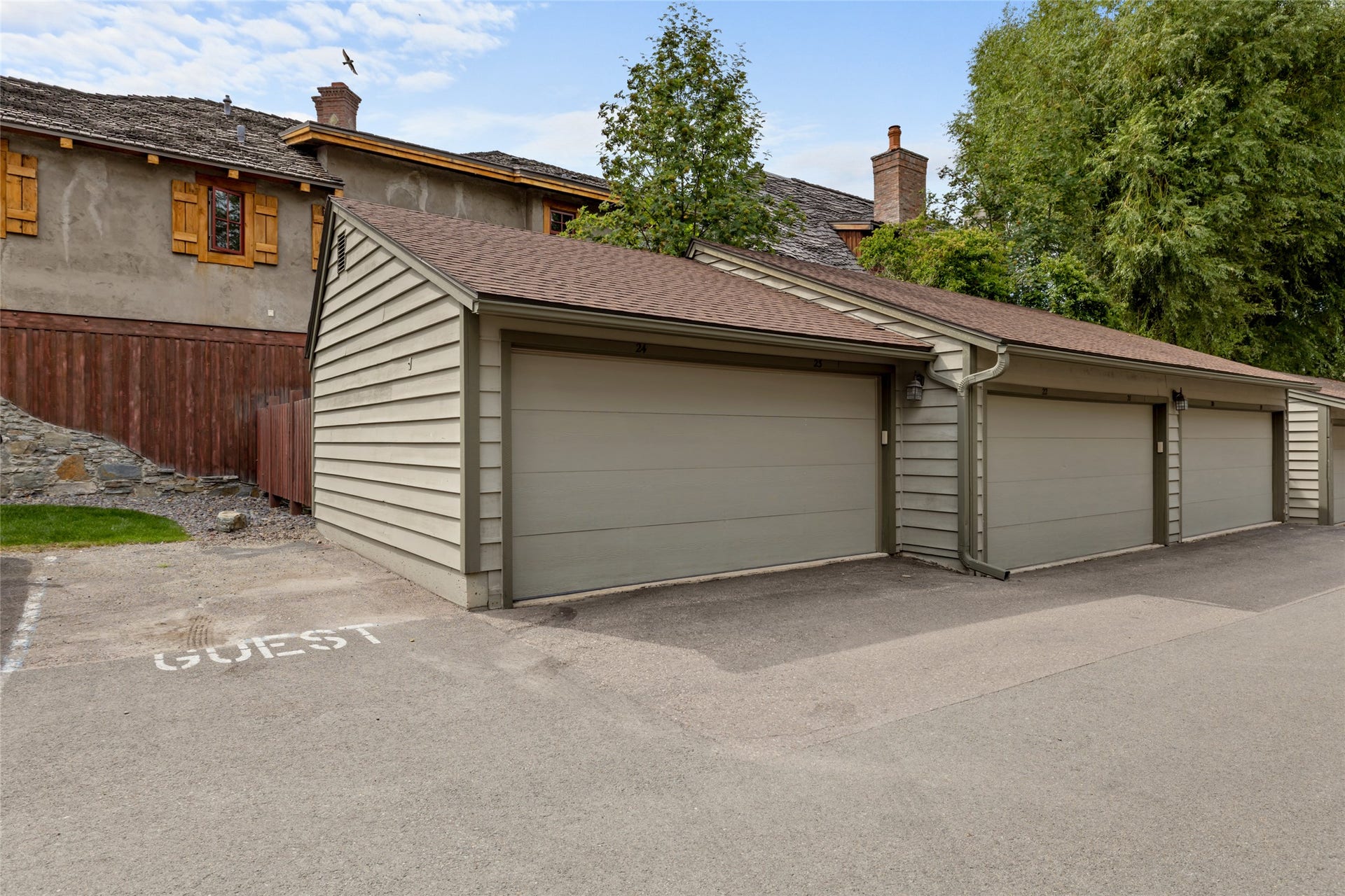 2-Car Detached Garage