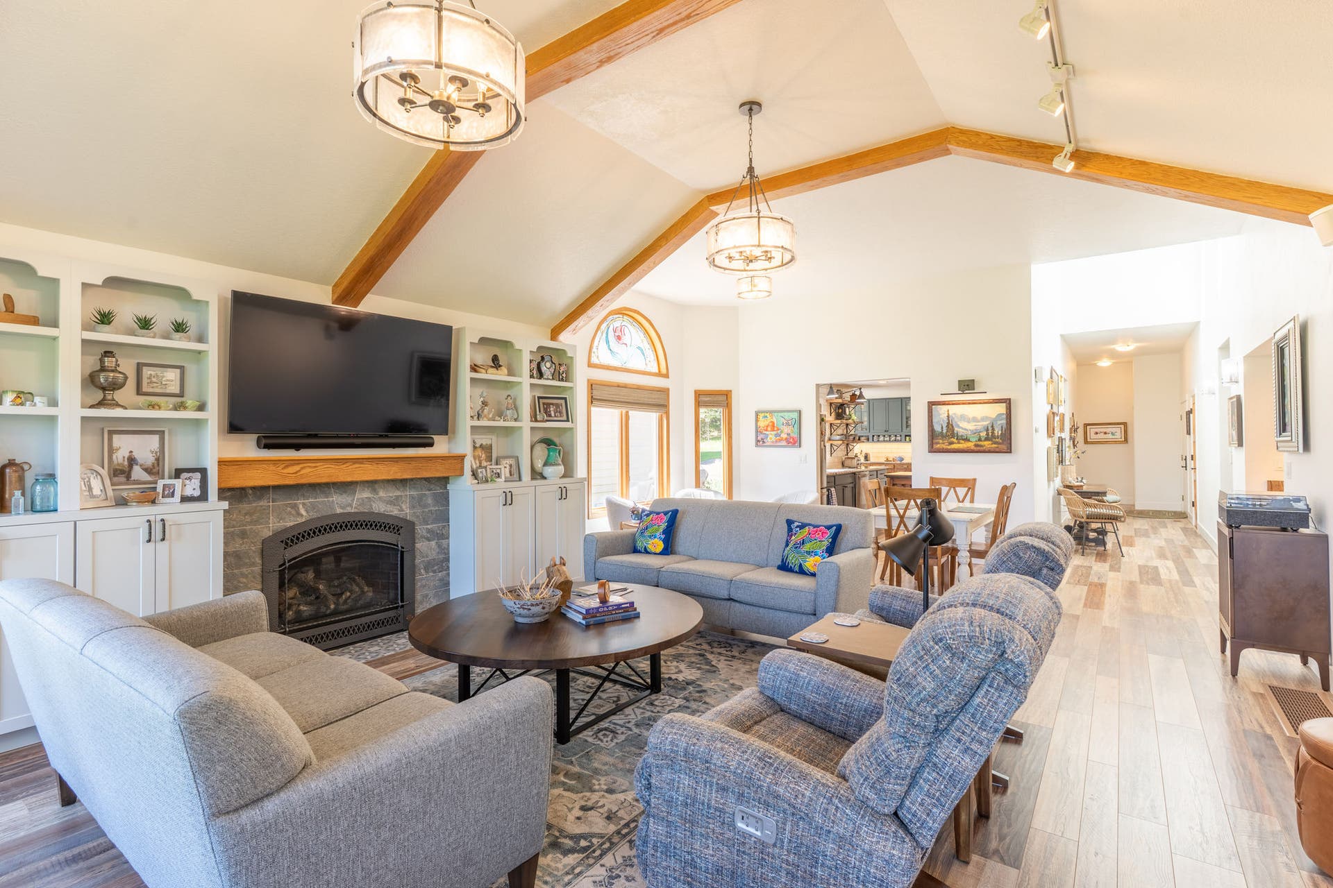 77 Golf Terrace, Bigfork, MT 59911 Open living room