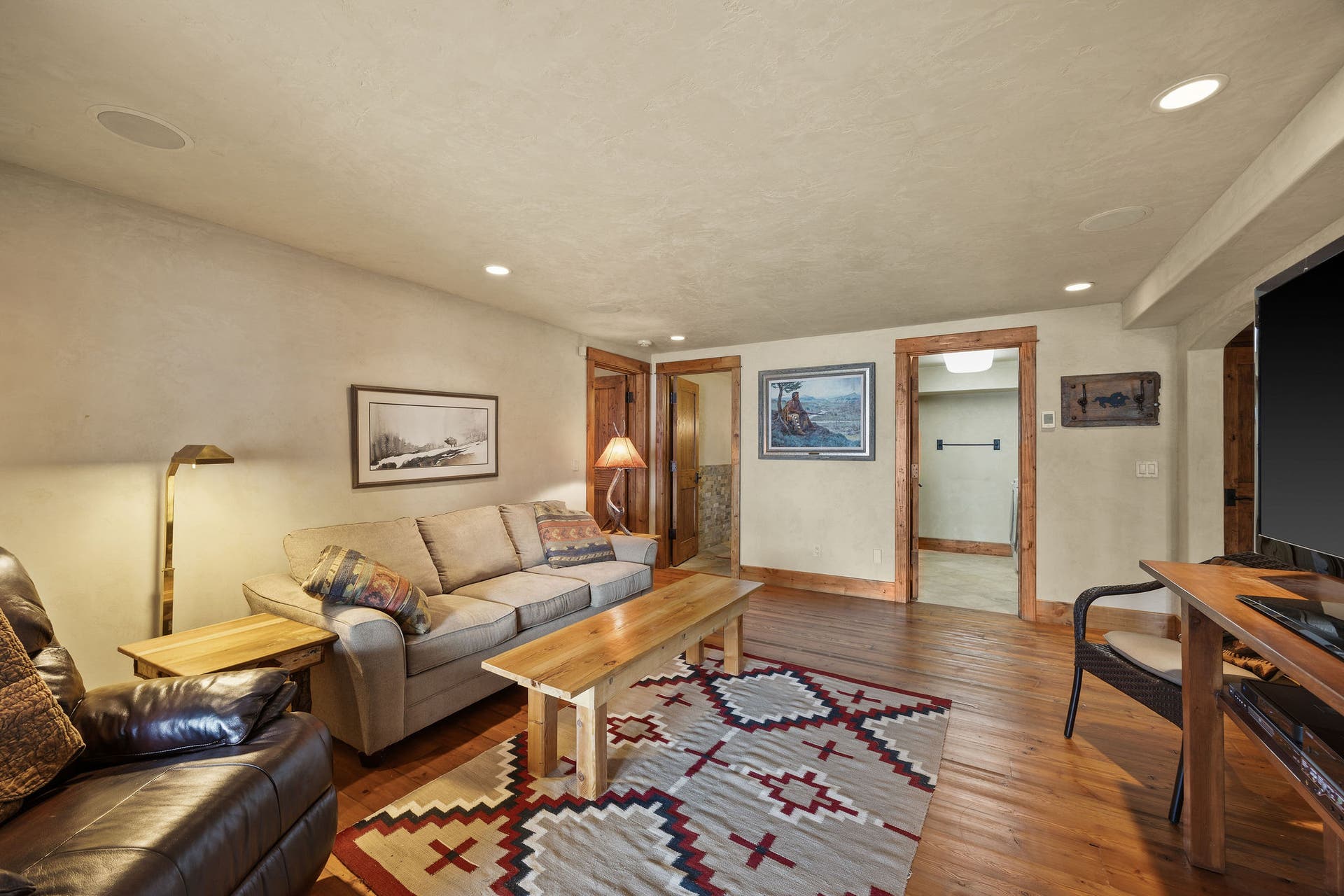 13471 Albright Lane, Bigfork, MT 59911 13471 Albright Lane, Bigfork, MT 59911