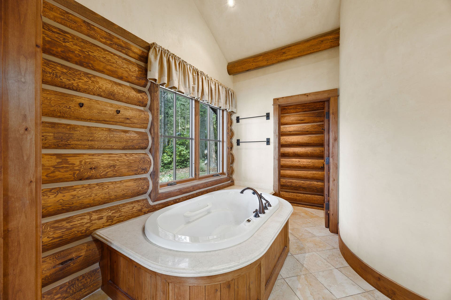 13471 Albright Lane, Bigfork, MT 59911 13471 Albright Lane, Bigfork, MT 59911