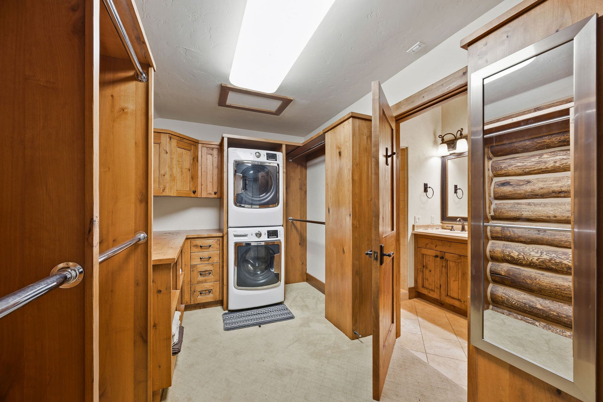 13471 Albright Lane, Bigfork, MT 59911 13471 Albright Lane, Bigfork, MT 59911