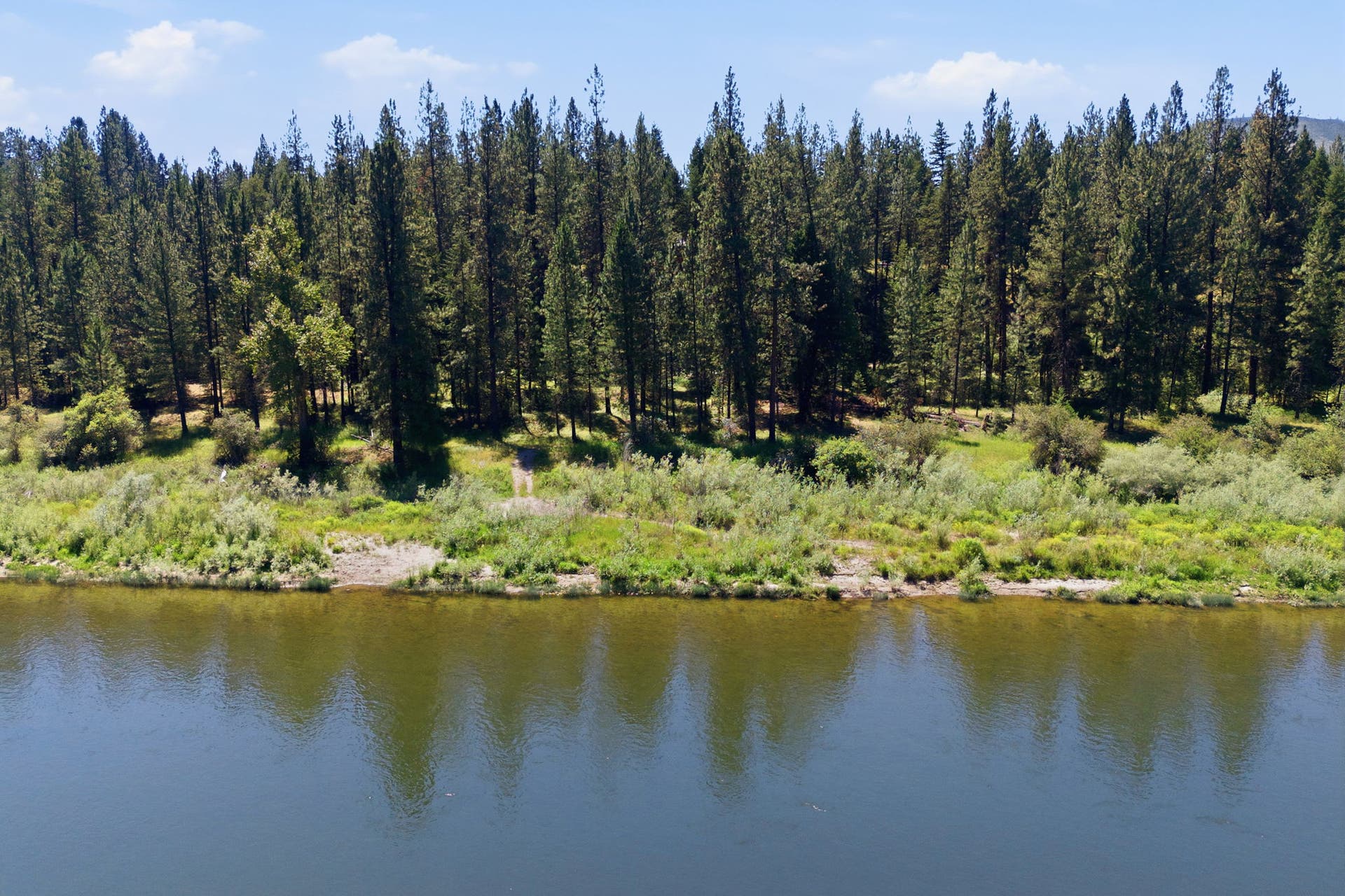 56 W River Ridge Lane, Superior, MT 59872