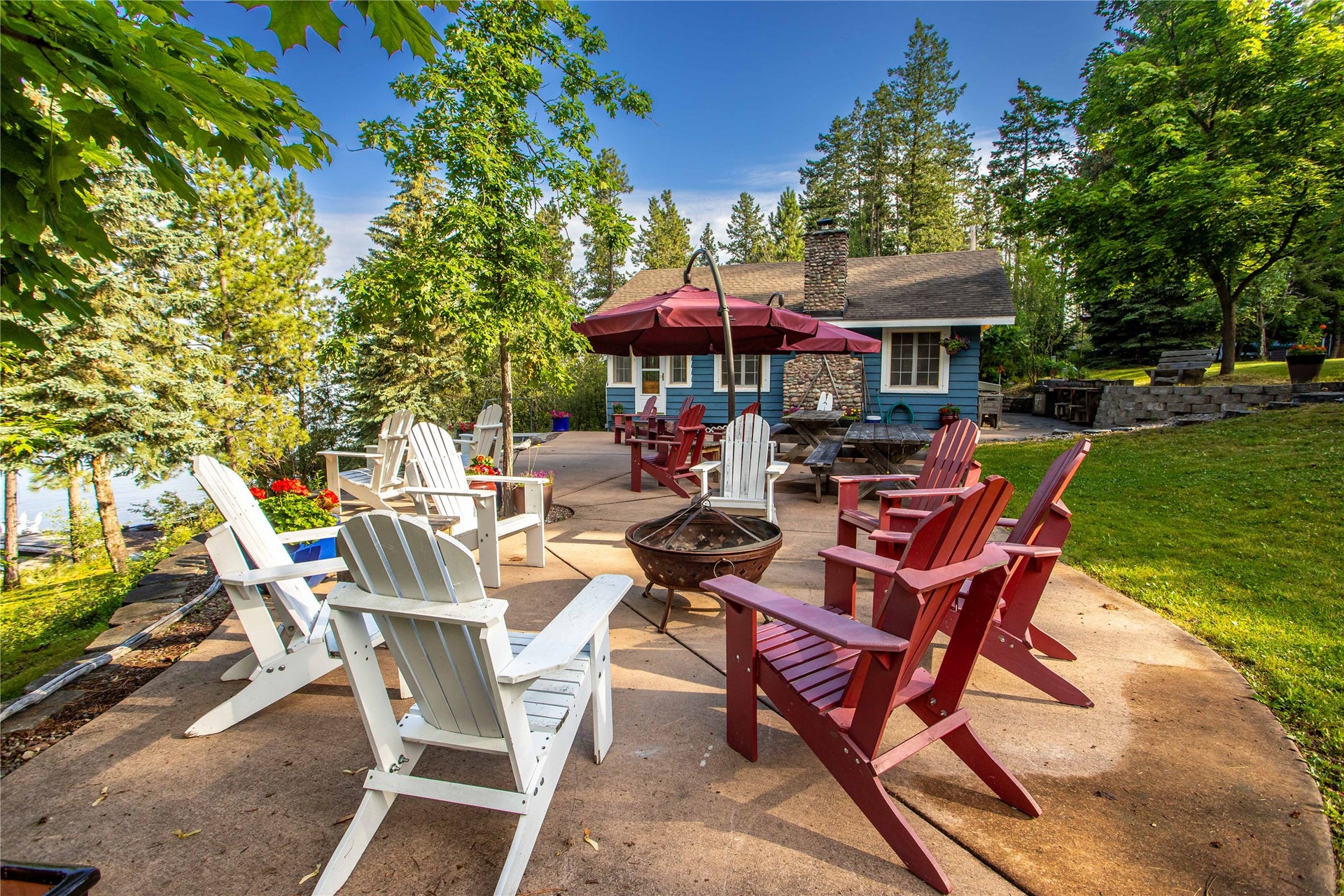 338 Flathead Lodge Road, Bigfork, MT 59911 338 Flathead Lodge Road, Bigfork, MT 59911