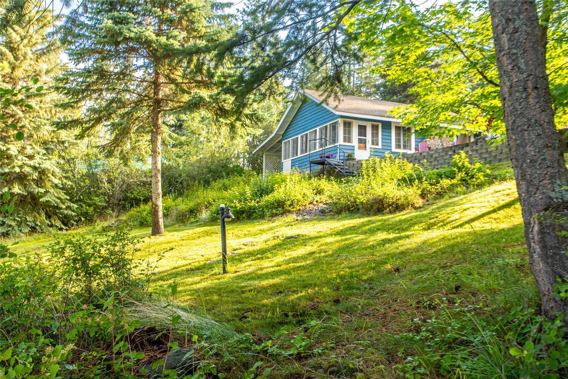 338 Flathead Lodge Road, Bigfork, MT 59911 338 Flathead Lodge Road, Bigfork, MT 59911