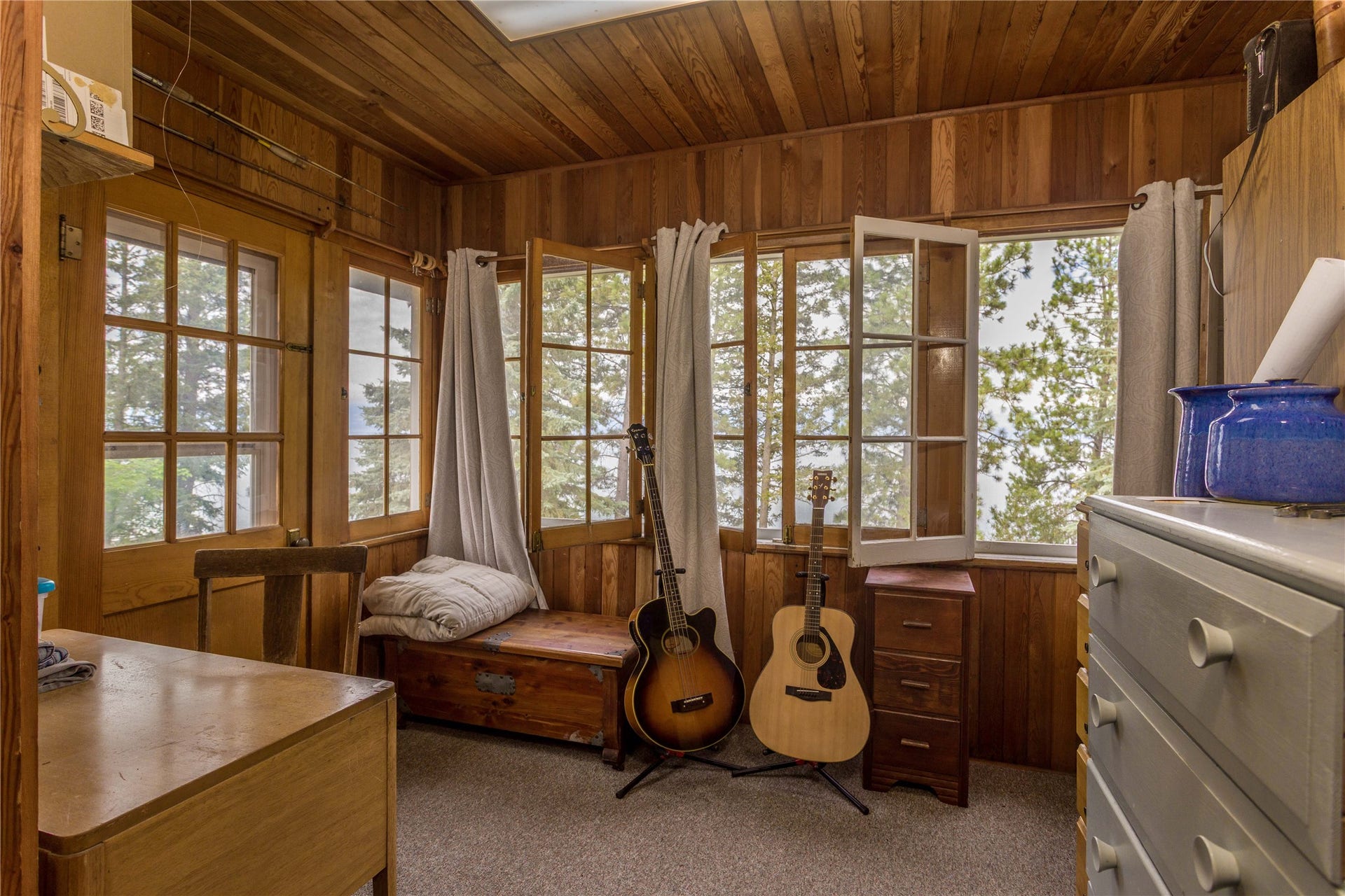 338 Flathead Lodge Road, Bigfork, MT 59911 338 Flathead Lodge Road, Bigfork, MT 59911