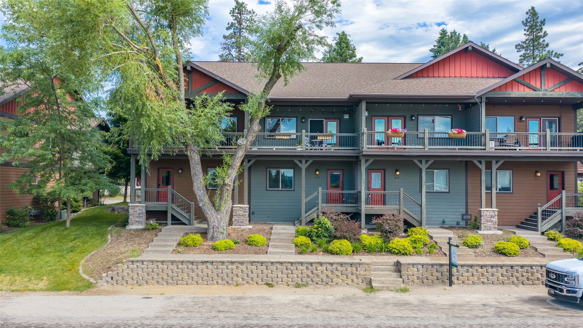 659 Commerce Street, Bigfork, MT 59911 659 Commerce Street, Bigfork, MT 59911