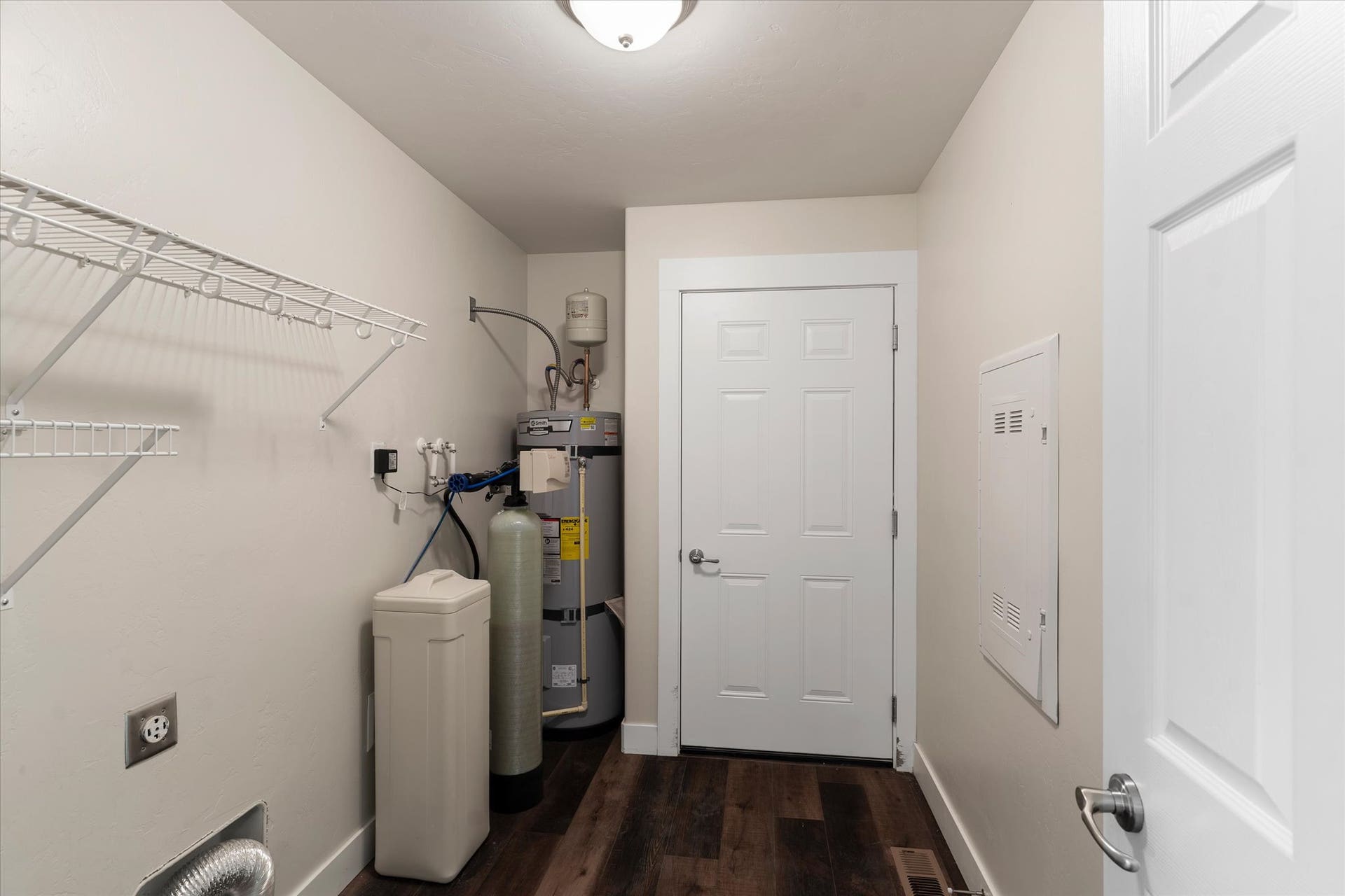 505 Skid Trail, Bigfork, MT 59911 Laundry Room with access to garage