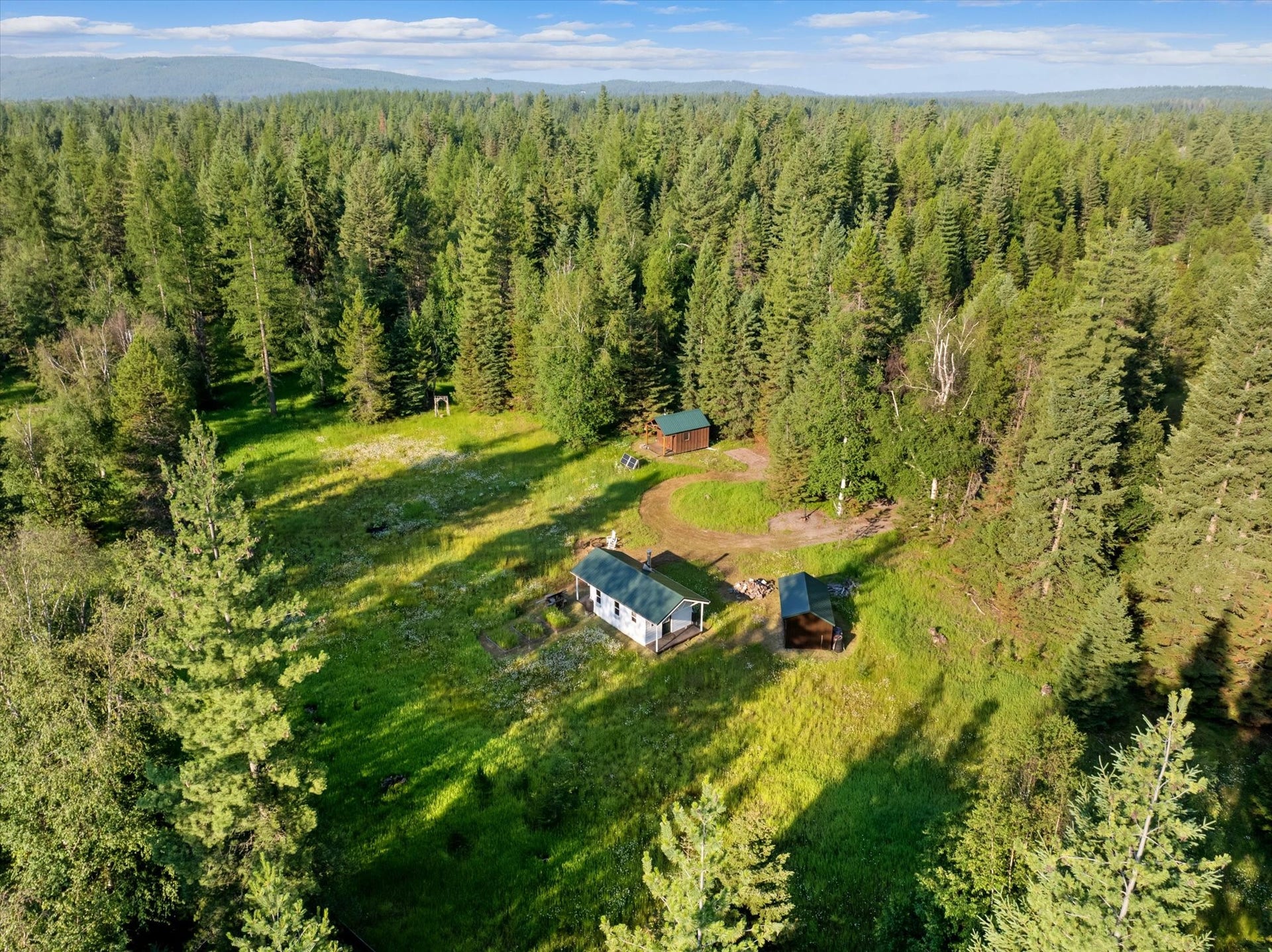 541 Alpine Drive, Bigfork, MT 59911 541 Alpine Drive, Bigfork, MT 59911