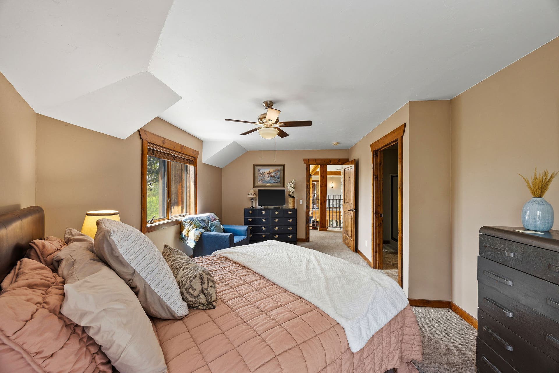 70 Big Cedar, Bigfork, MT 59911 Upper bedroom 2