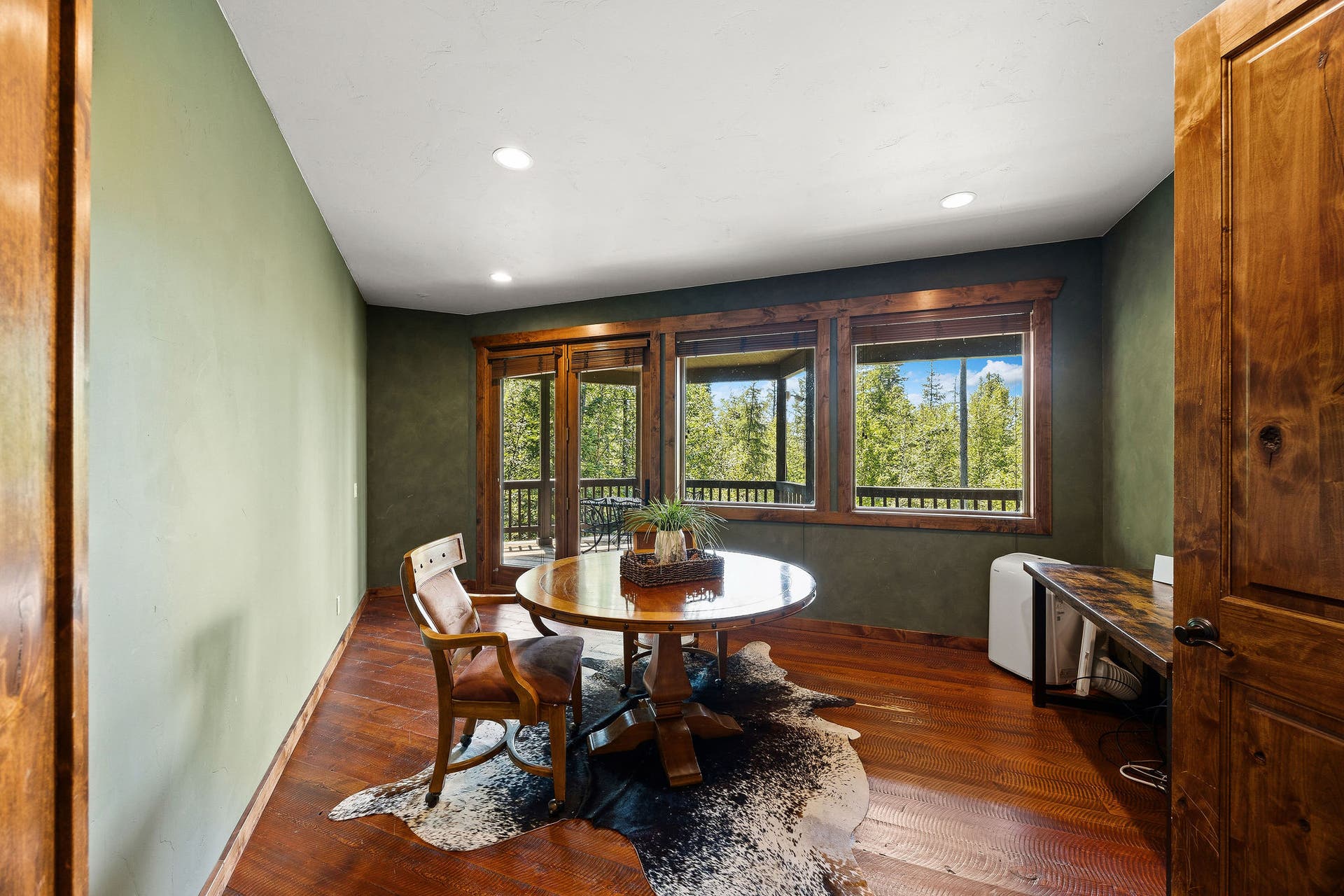 70 Big Cedar, Bigfork, MT 59911 Right off the great room area