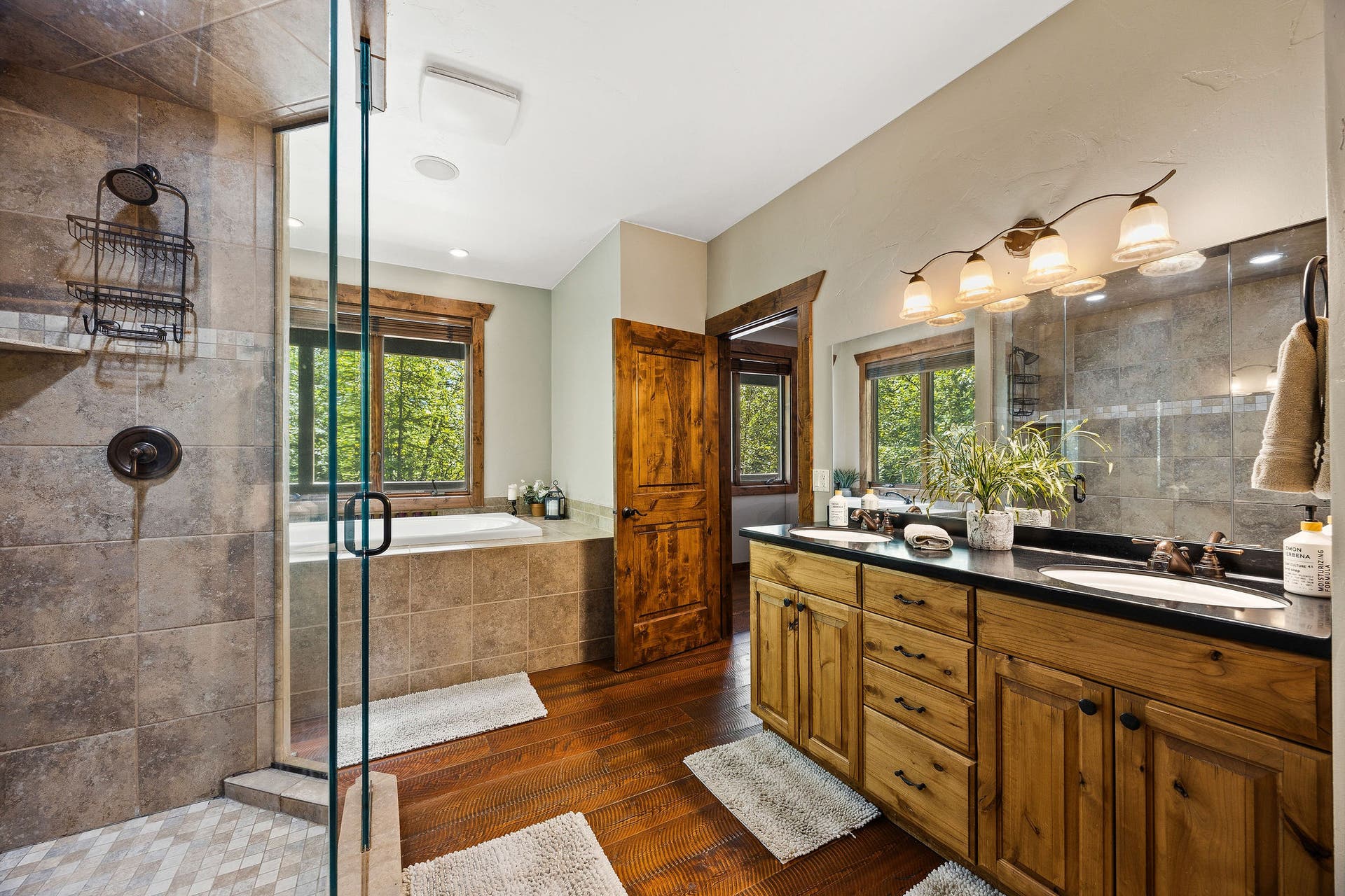 70 Big Cedar, Bigfork, MT 59911 70 Big Cedar, Bigfork, MT 59911