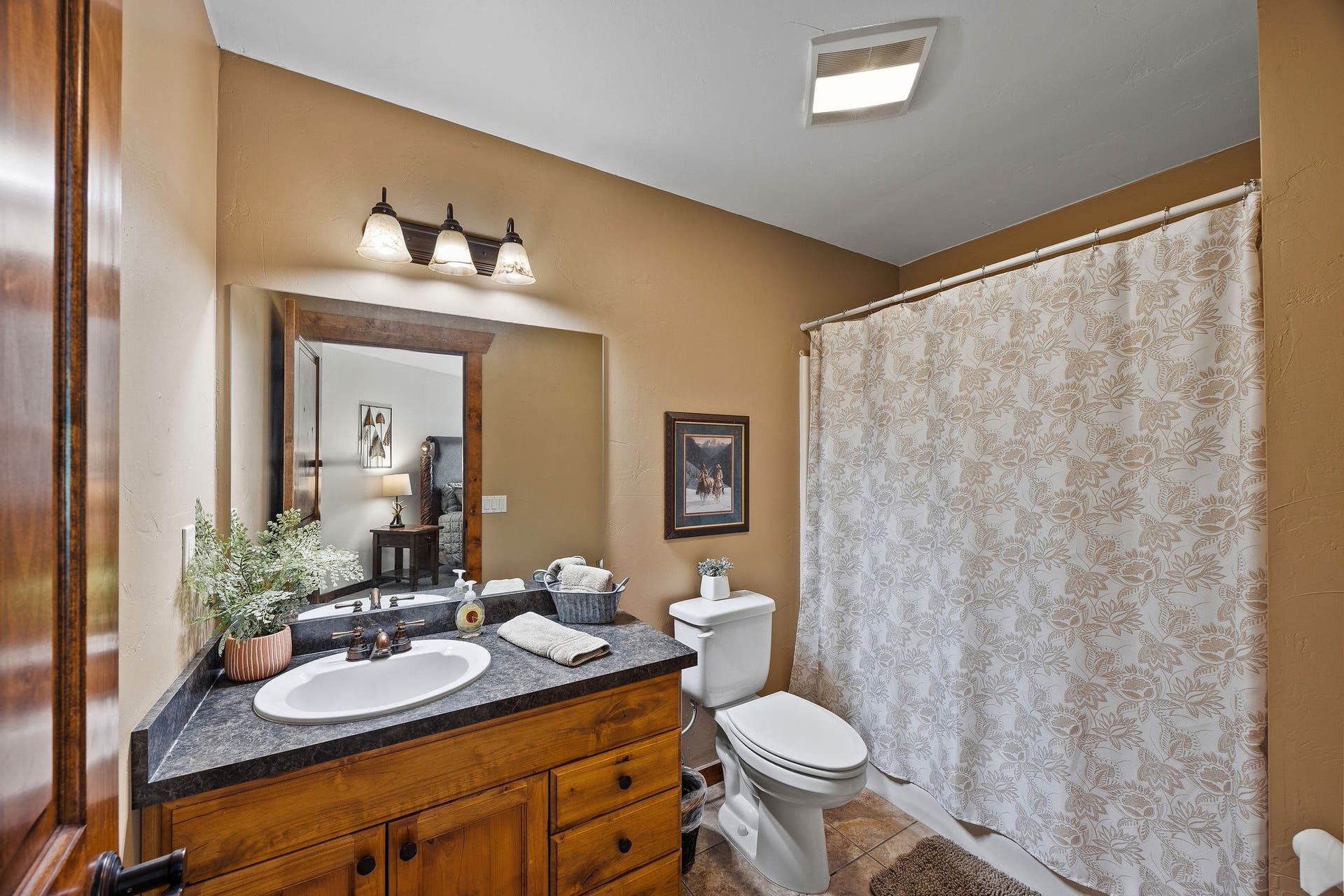 70 Big Cedar, Bigfork, MT 59911 Upper bathroom 1