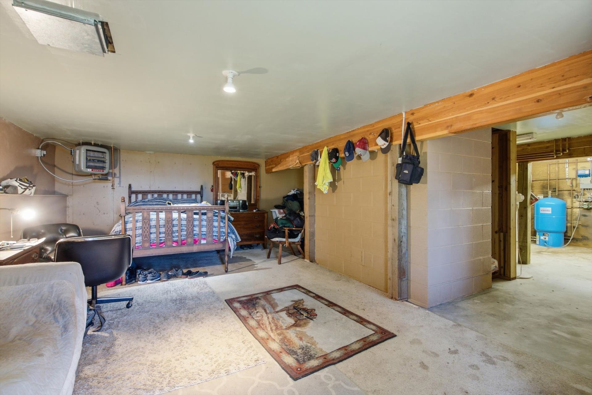 9050 Mt Highway 35, Bigfork, MT 59911 9050 Mt Highway 35, Bigfork, MT 59911