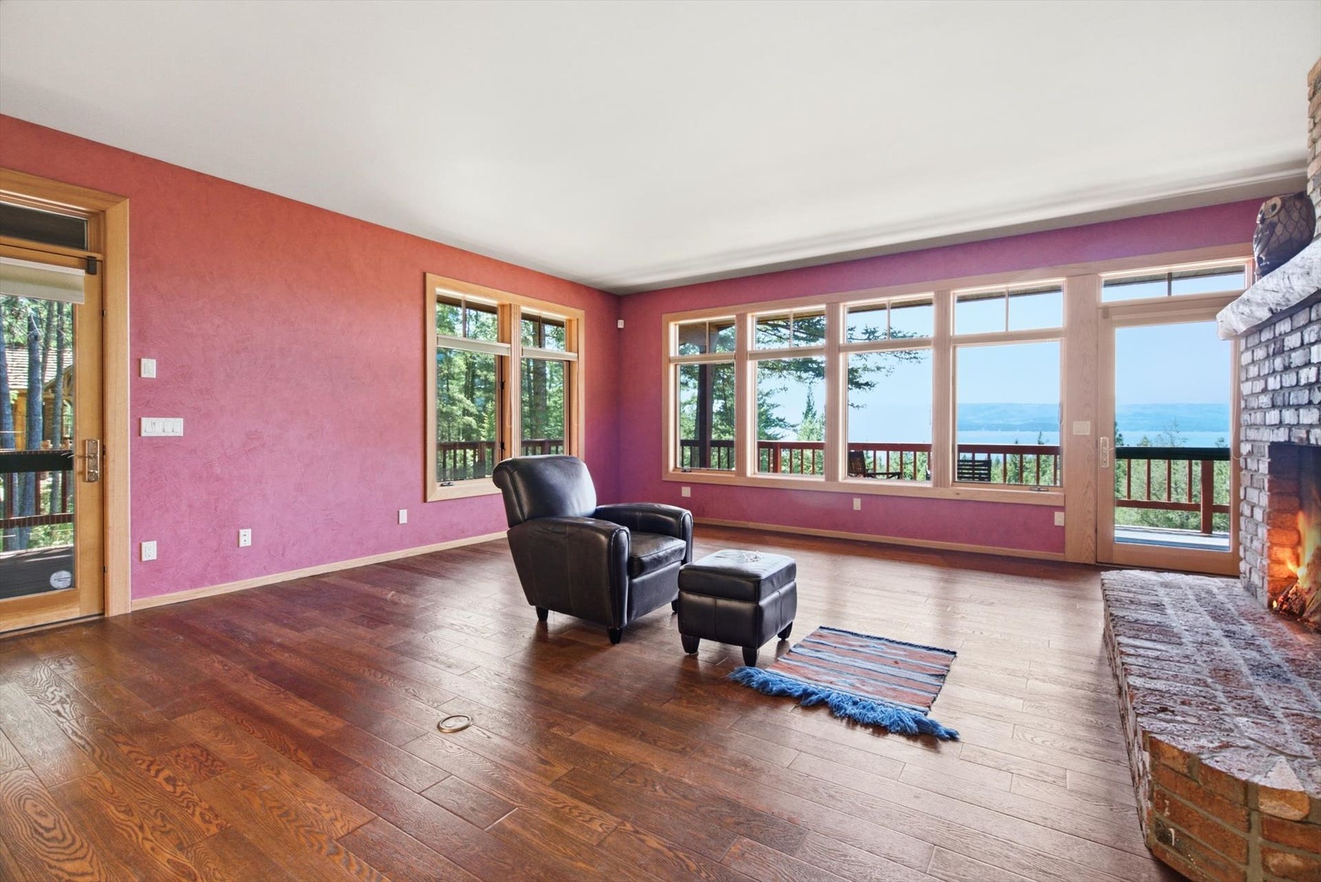 9050 Mt Highway 35, Bigfork, MT 59911 9050 Mt Highway 35, Bigfork, MT 59911
