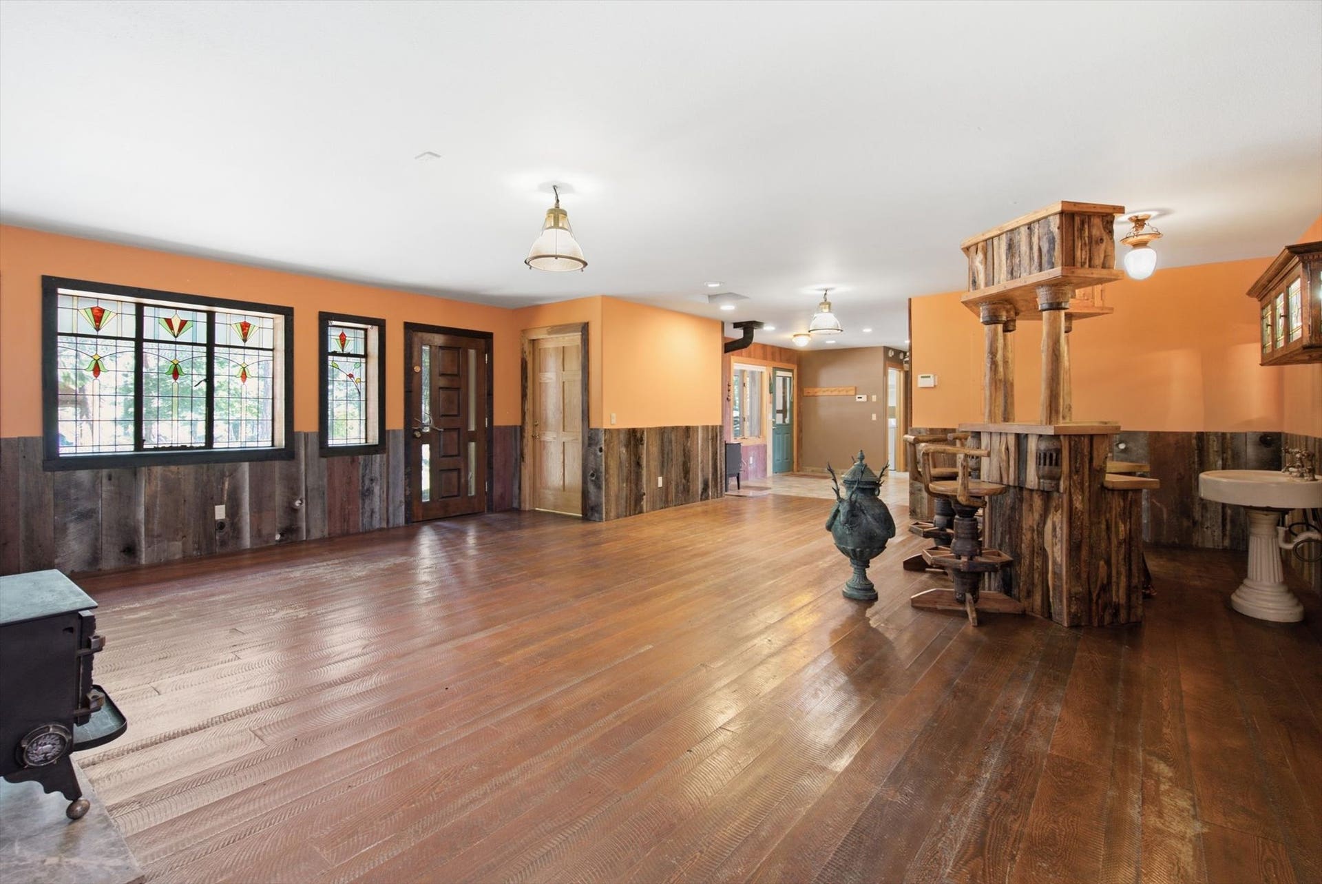 9050 Mt Highway 35, Bigfork, MT 59911 9050 Mt Highway 35, Bigfork, MT 59911