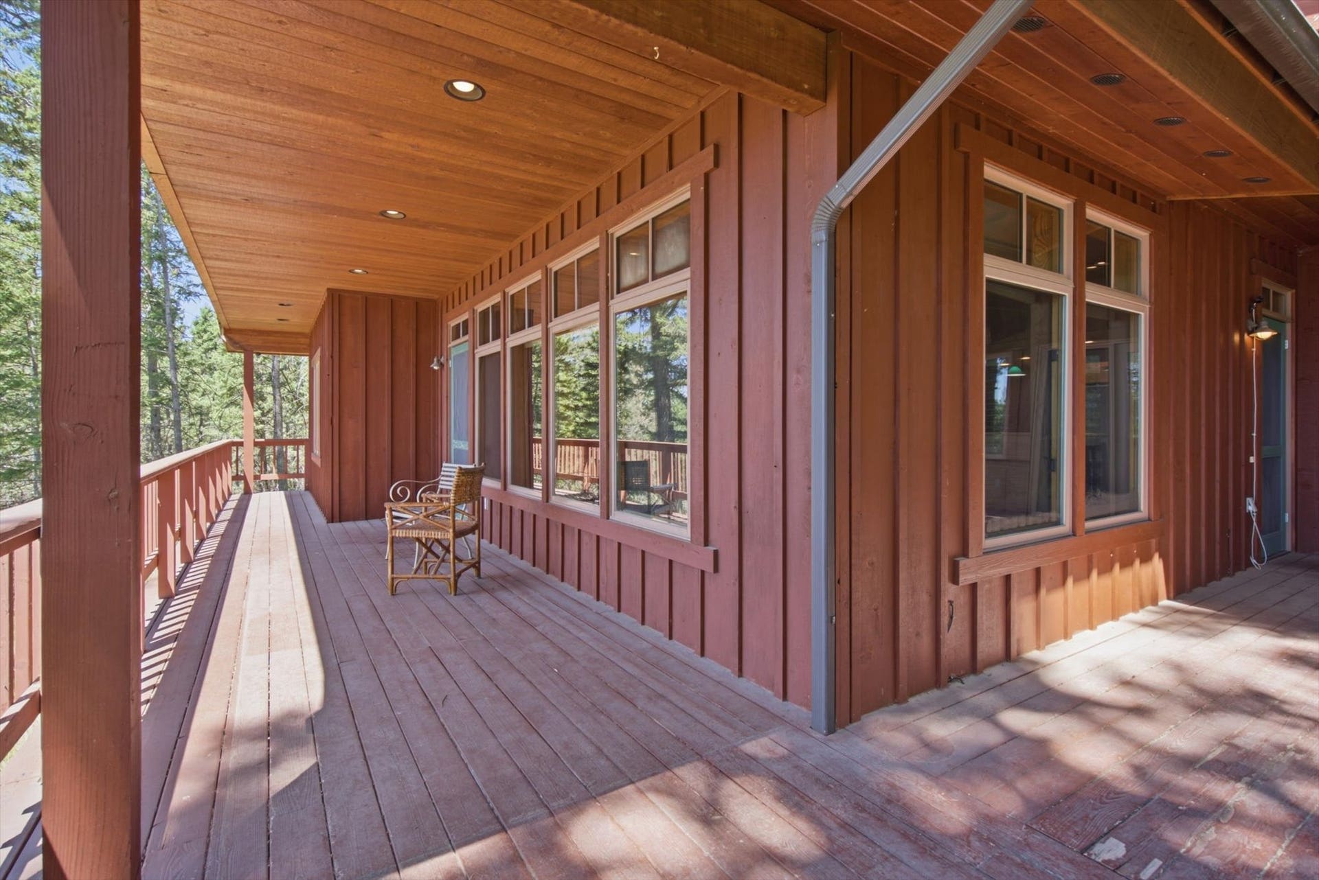 9050 Mt Highway 35, Bigfork, MT 59911 9050 Mt Highway 35, Bigfork, MT 59911