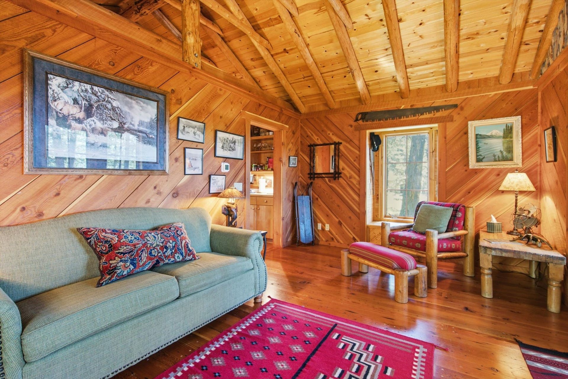 9050 Mt Highway 35, Bigfork, MT 59911 9050 Mt Highway 35, Bigfork, MT 59911
