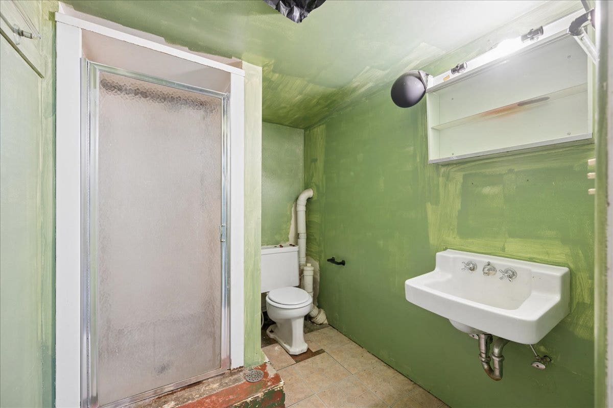 319 E California Street, Kalispell, MT 59901 319 E California Street, Kalispell, MT 59901