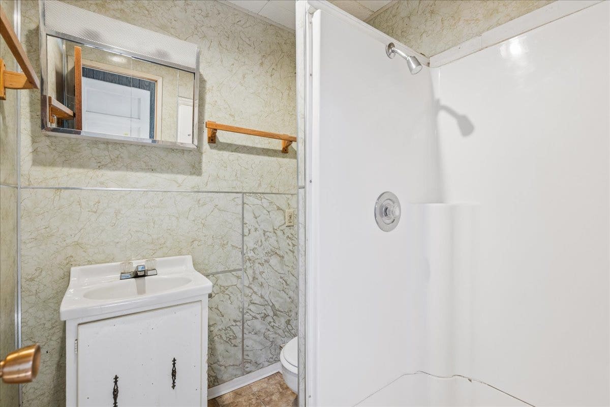 319 E California Street, Kalispell, MT 59901 319 E California Street, Kalispell, MT 59901