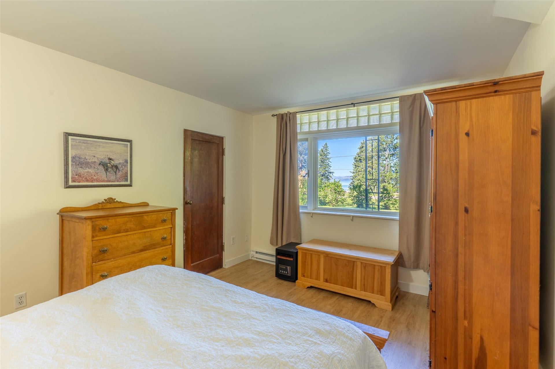 21034 Mt Highway 35, Bigfork, MT 59911 21034 Mt Highway 35, Bigfork, MT 59911
