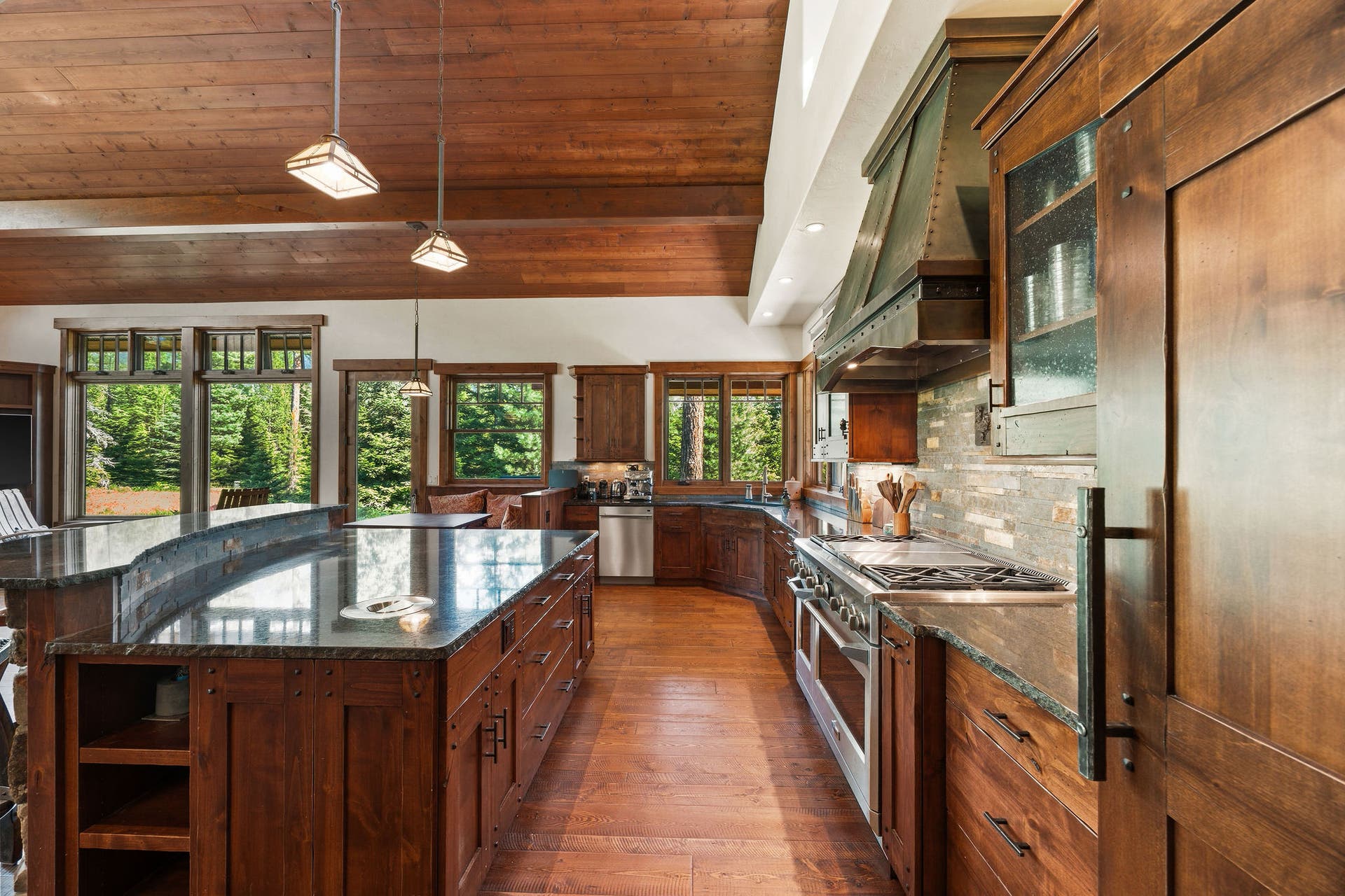 500 Wild Swan Trail, Bigfork, MT 59911 500 Wild Swan Trail, Bigfork, MT 59911
