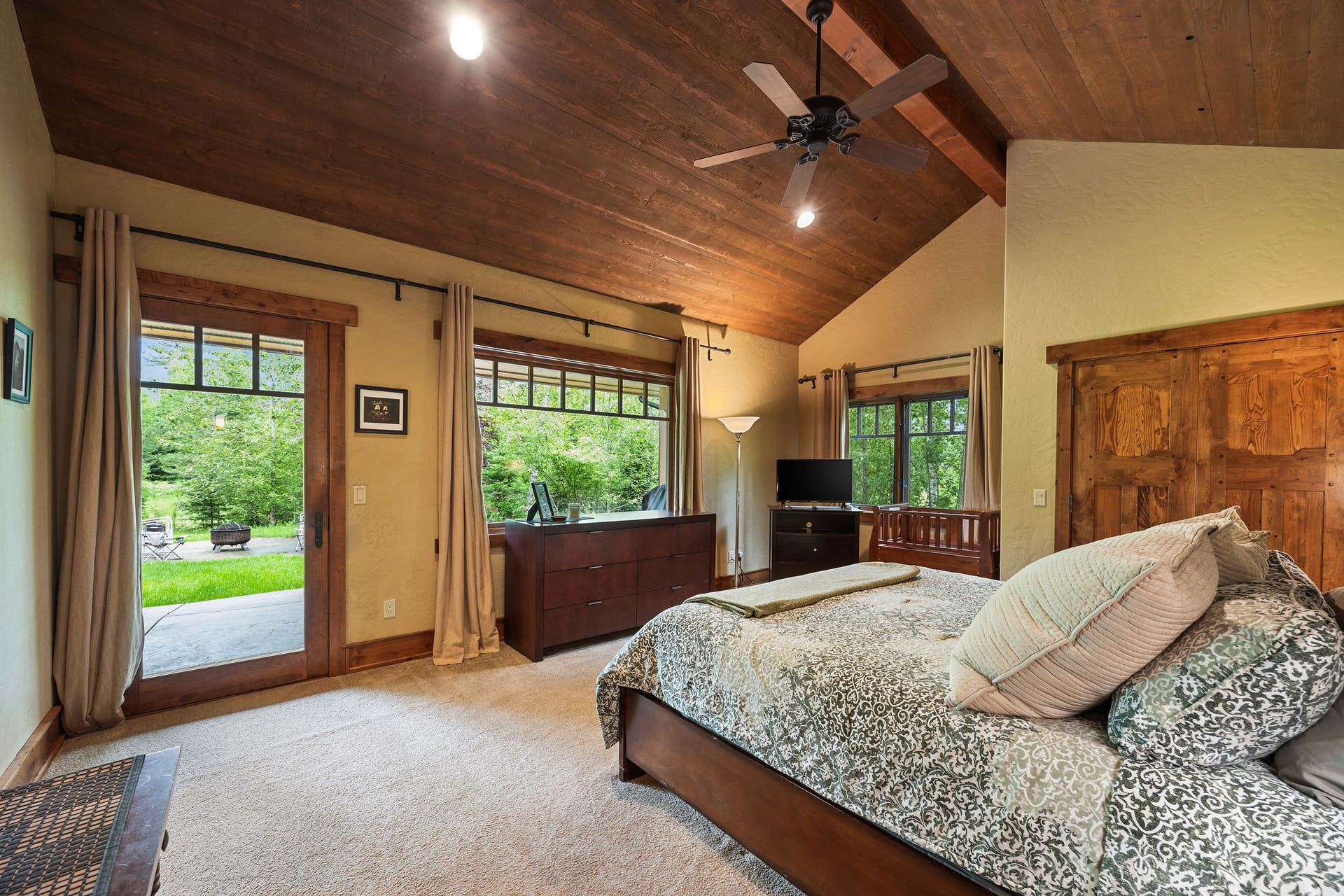 500 Wild Swan Trail, Bigfork, MT 59911 500 Wild Swan Trail, Bigfork, MT 59911