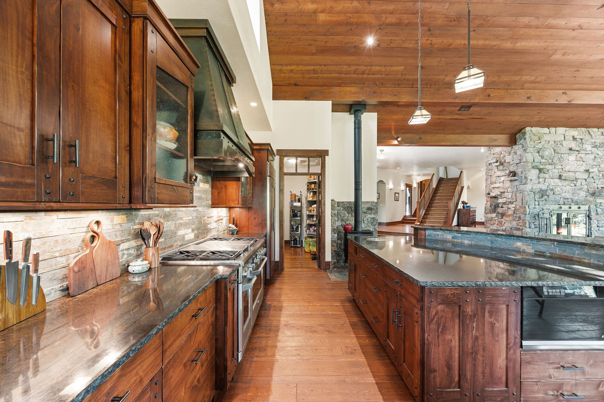 500 Wild Swan Trail, Bigfork, MT 59911 500 Wild Swan Trail, Bigfork, MT 59911