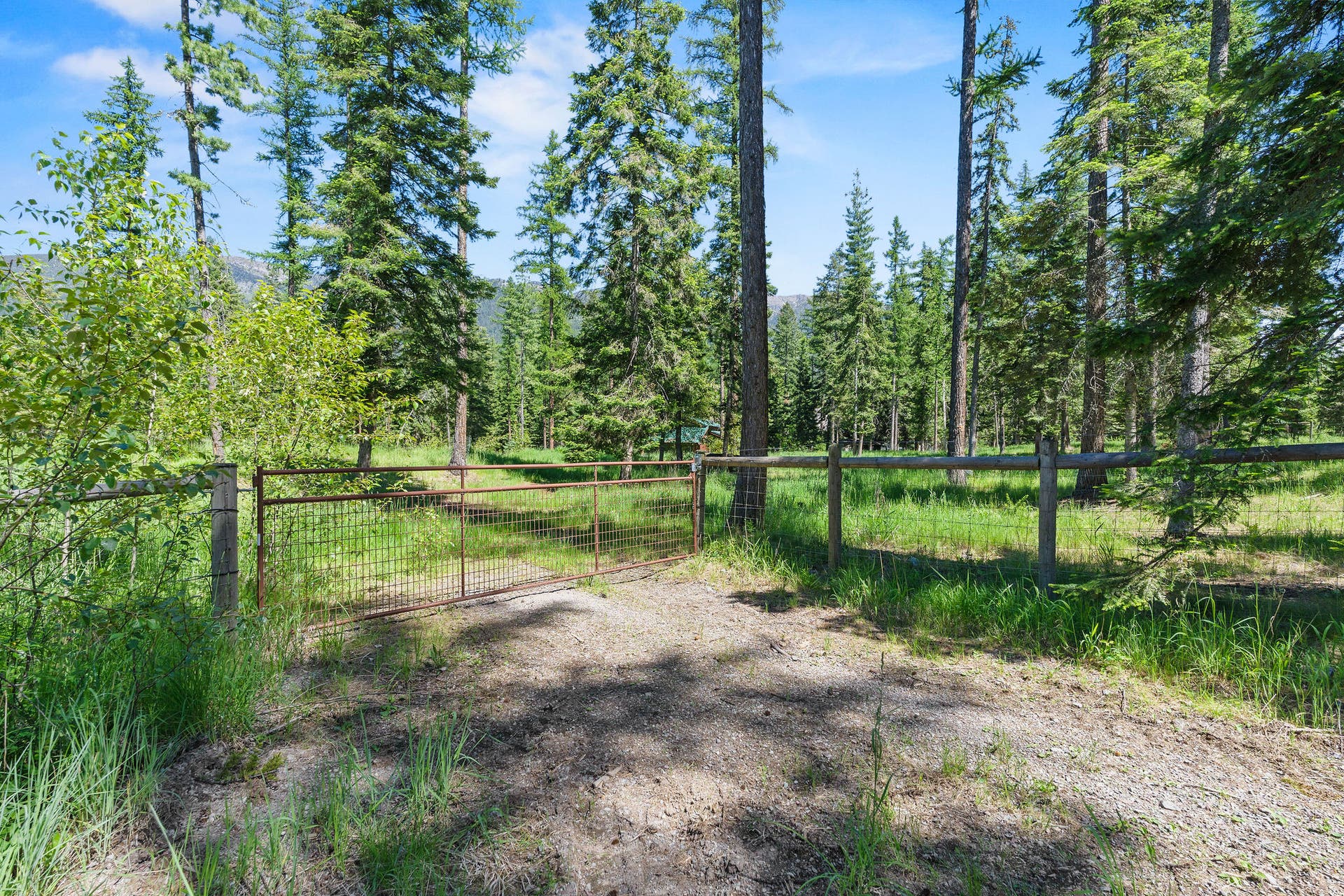 500 Wild Swan Trail, Bigfork, MT 59911 500 Wild Swan Trail, Bigfork, MT 59911