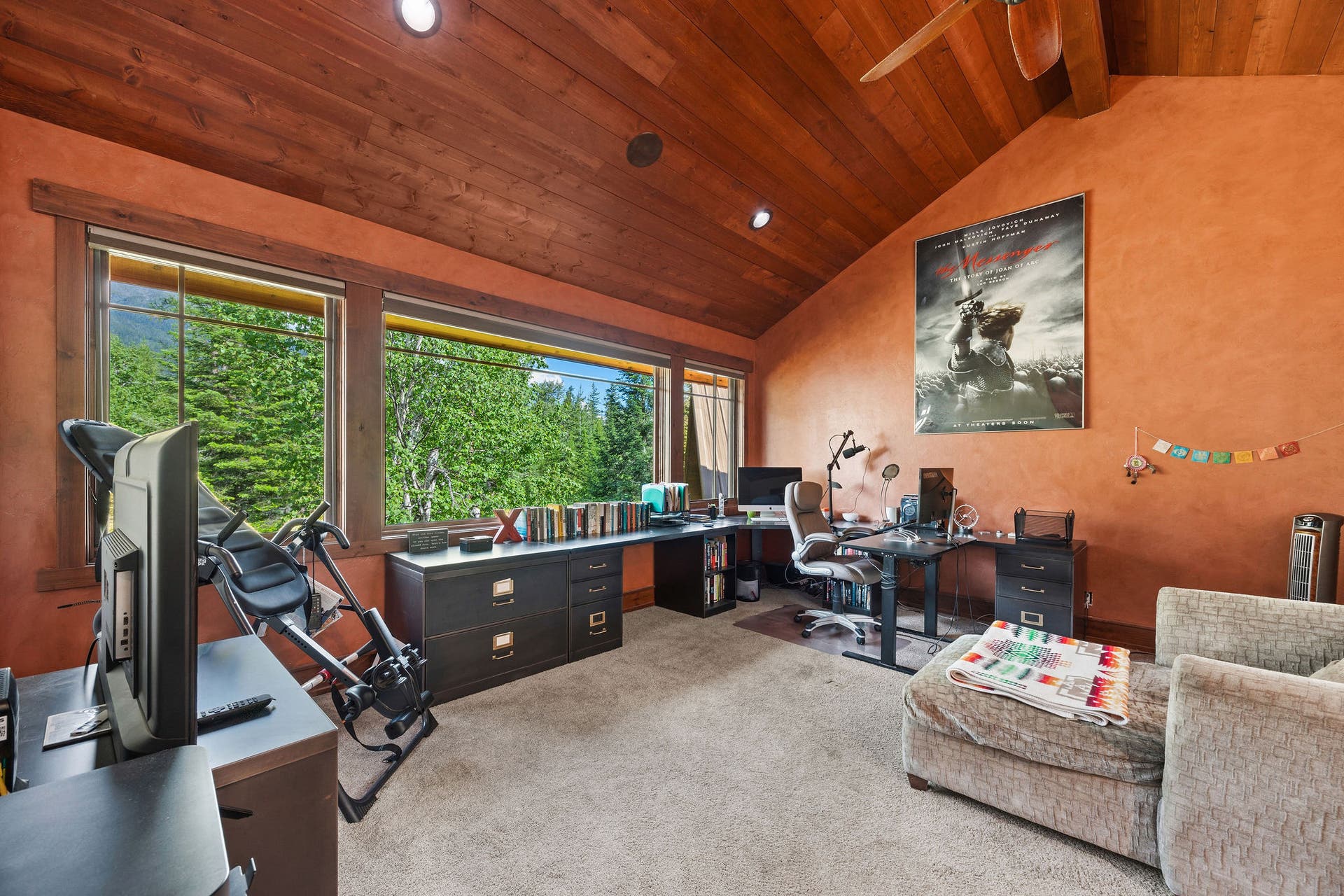 500 Wild Swan Trail, Bigfork, MT 59911 Upstairs office or bedroom