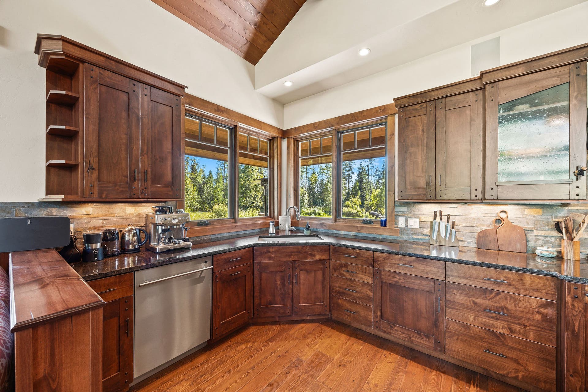 500 Wild Swan Trail, Bigfork, MT 59911 500 Wild Swan Trail, Bigfork, MT 59911