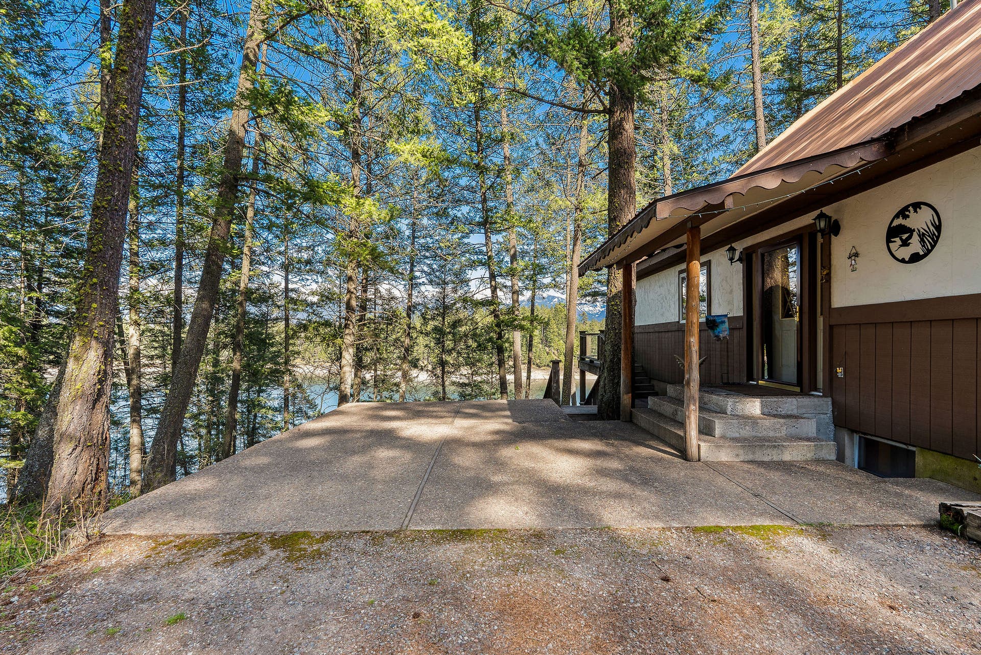 701 McCaffery Road, Bigfork, MT 59911 701 McCaffery Road, Bigfork, MT 59911