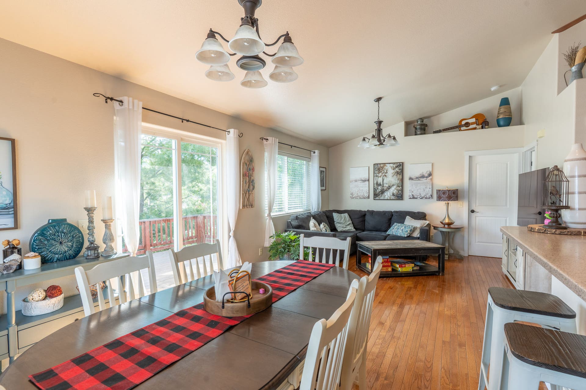 987 Electric Avenue, Bigfork, MT 59911 Open Concept Living