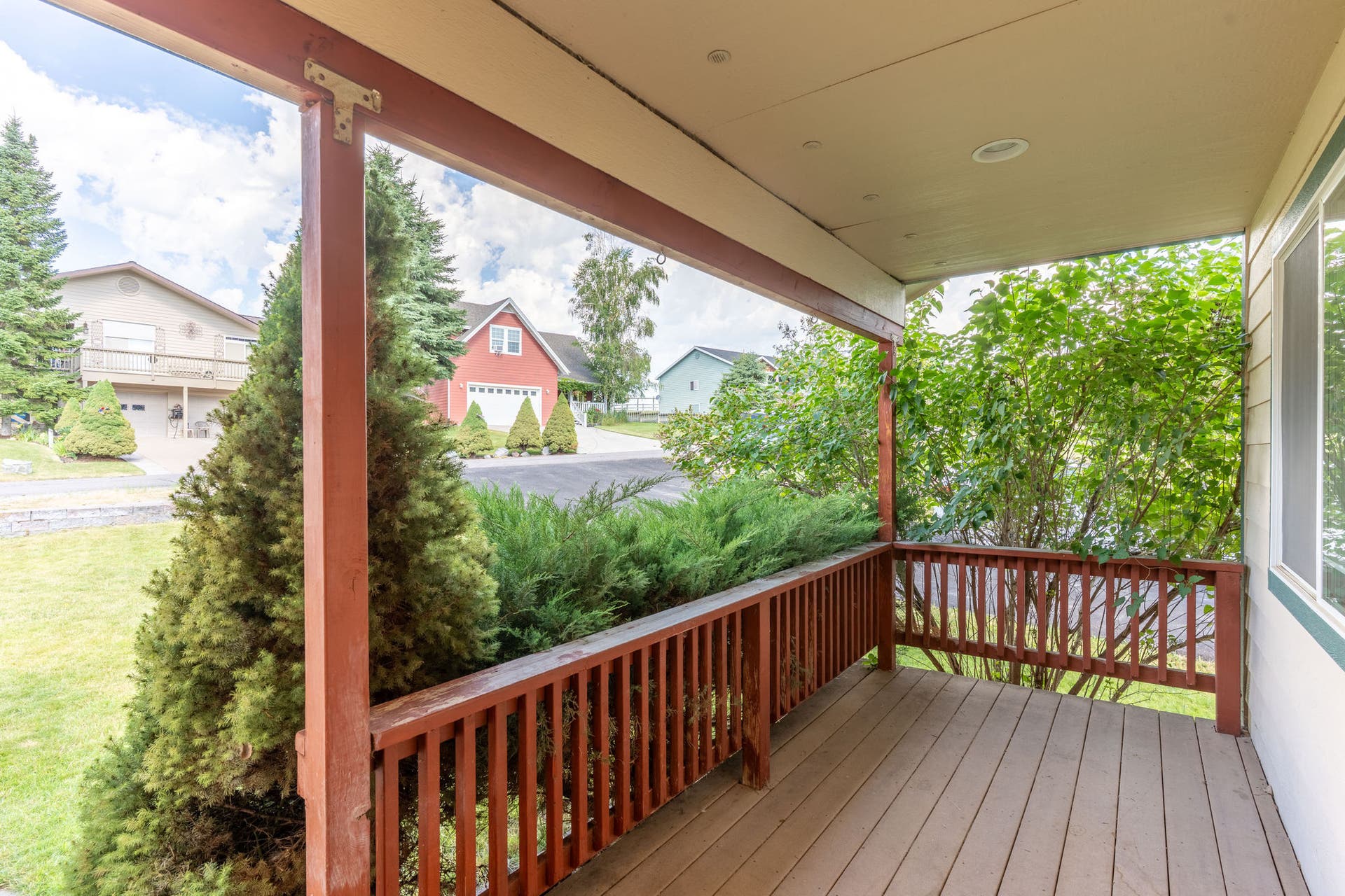 987 Electric Avenue, Bigfork, MT 59911 Front Porch