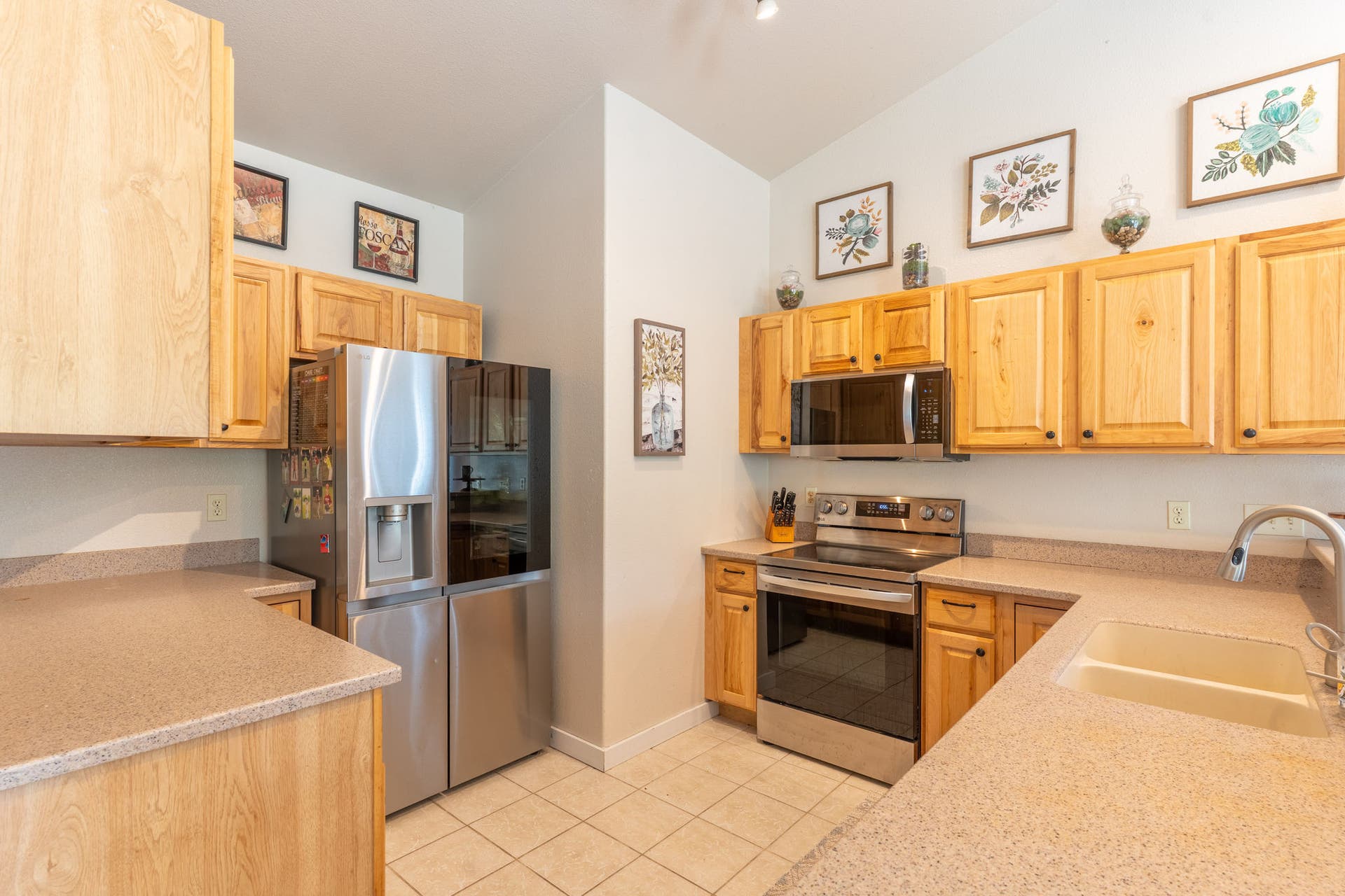 987 Electric Avenue, Bigfork, MT 59911 Kitchen