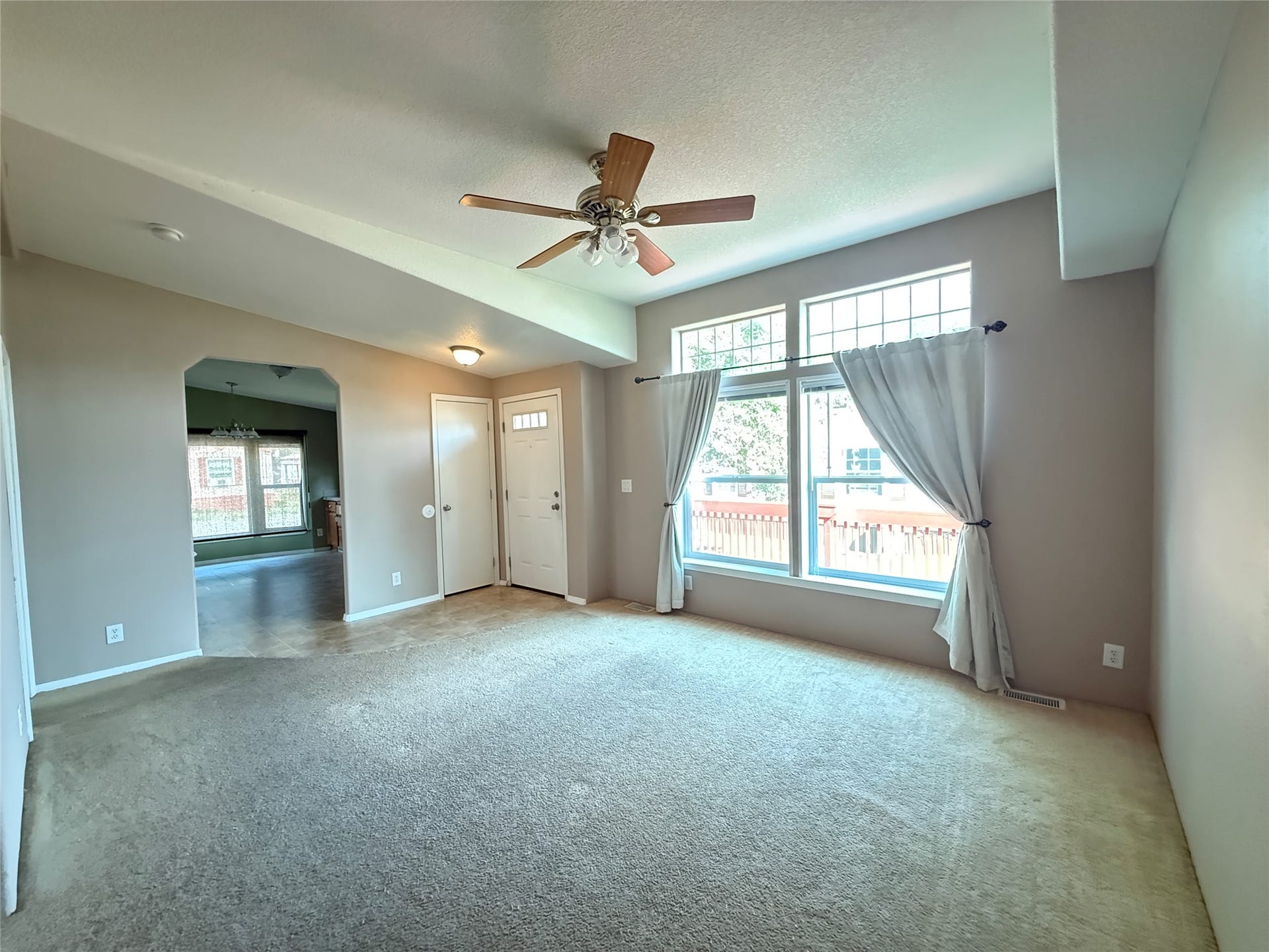12737 Genoa Lane, Lolo, MT 59847 12737 Genoa Lane, Lolo, MT 59847