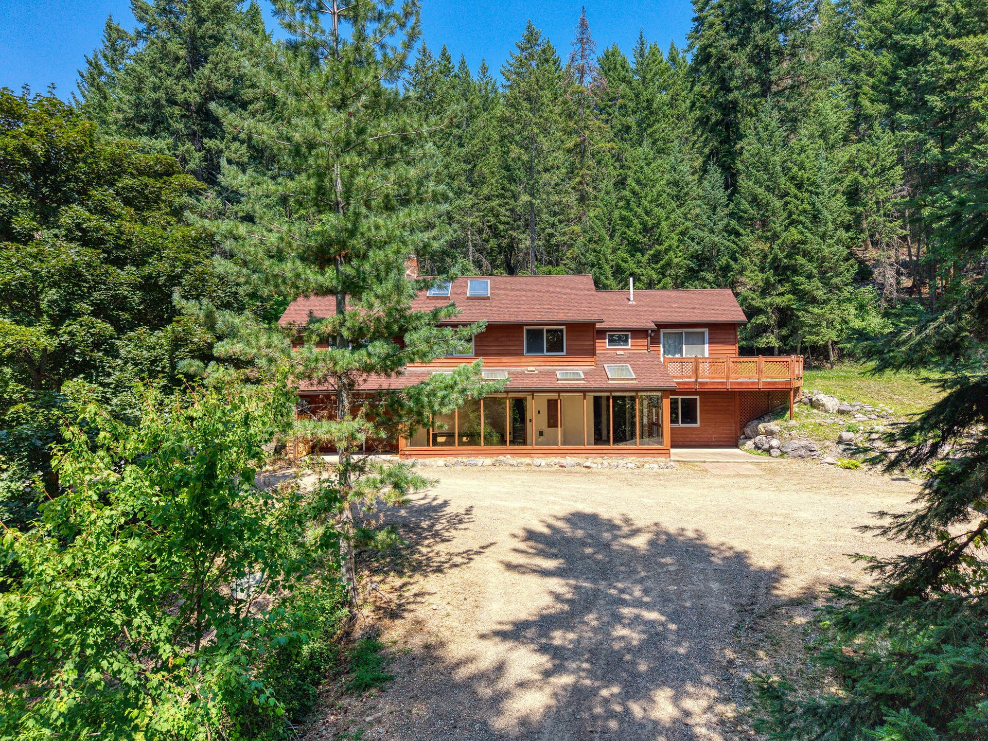 244 Bench Drive, Kalispell, MT 59901 Nearly 3 acres of usable land with NO covenants or HOAcomplete freedom to park an RV, garden, or expand.