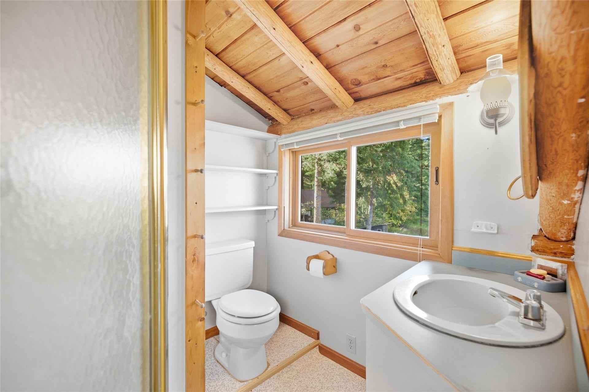 1230 Truman Creek Road, Kila, MT 59920 Full Bathroom