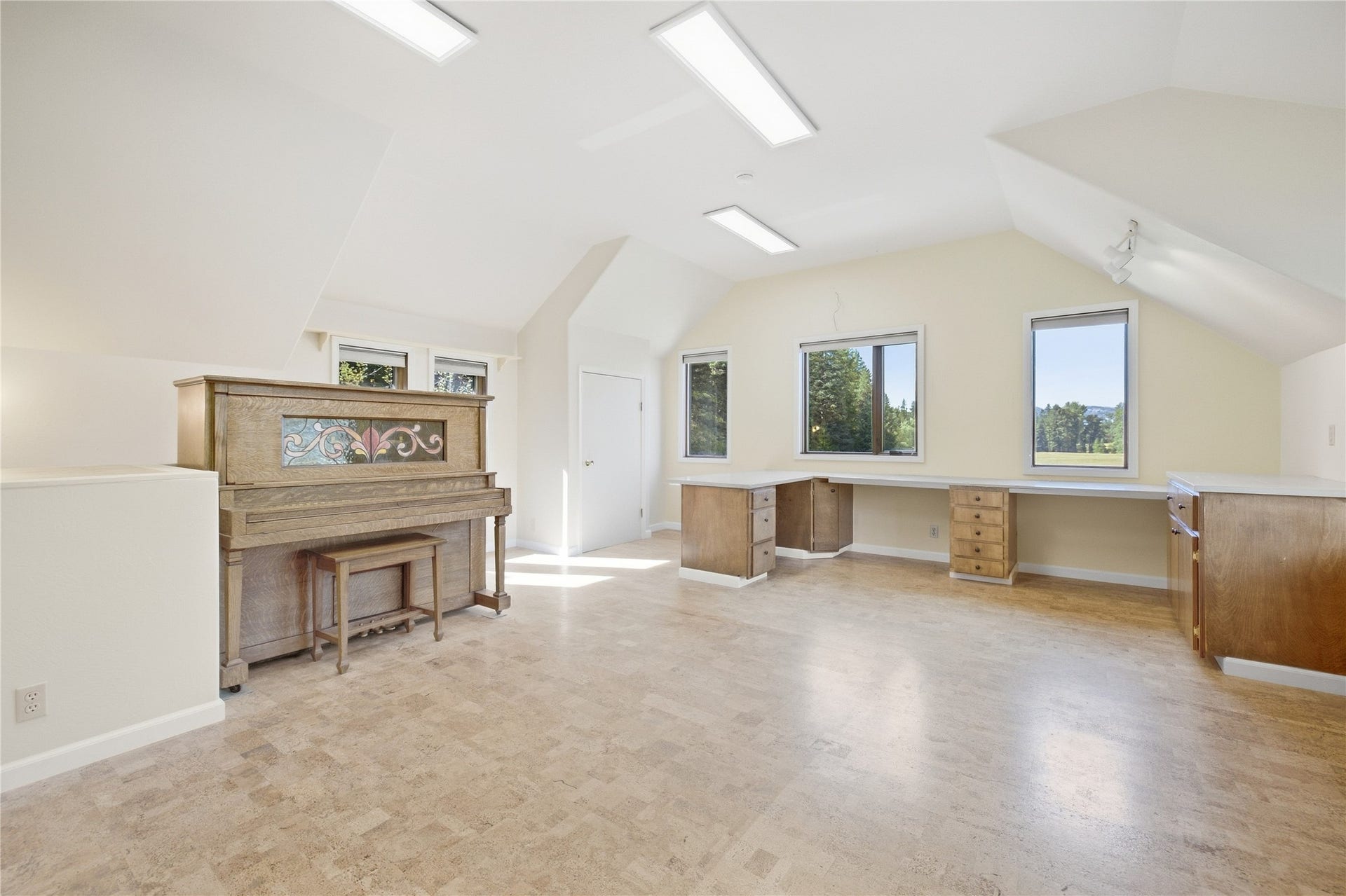 1230 Truman Creek Road, Kila, MT 59920 Bonus Room