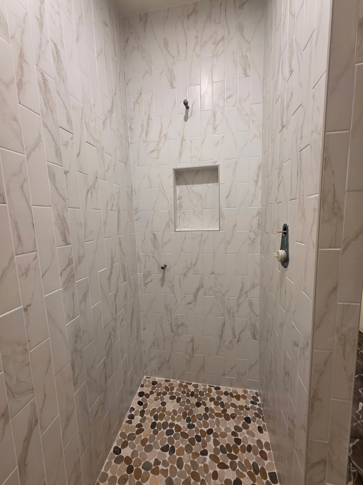 33542 Westview Drive, Bigfork, MT 59911 Finished tile work in the primary shower