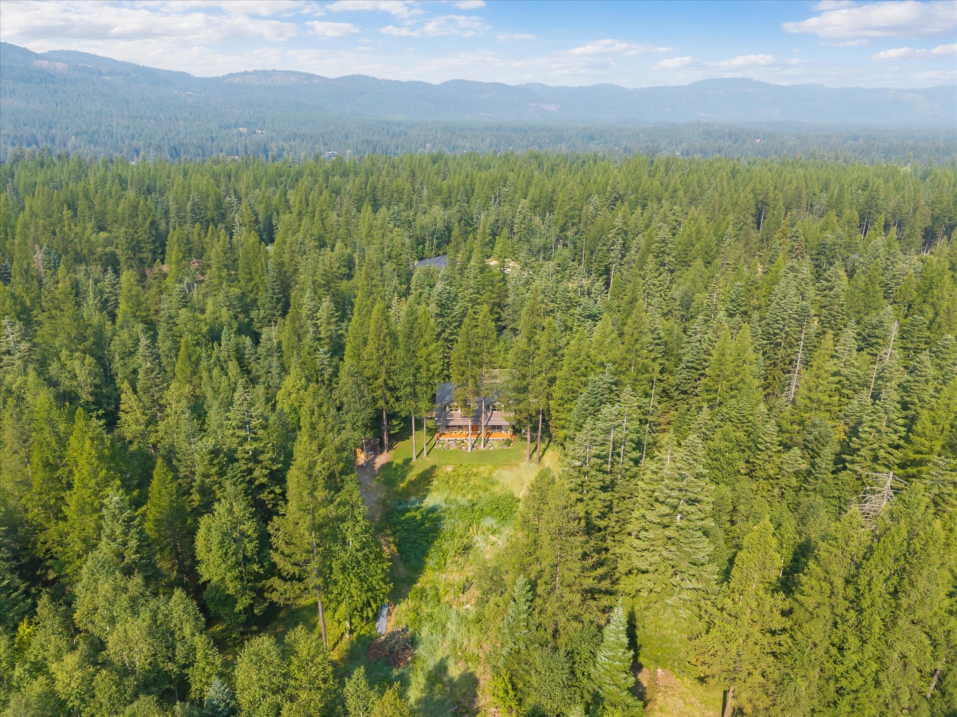 13786 Ridge Loop Road, Bigfork, MT 59911 13786 Ridge Loop Road, Bigfork, MT 59911
