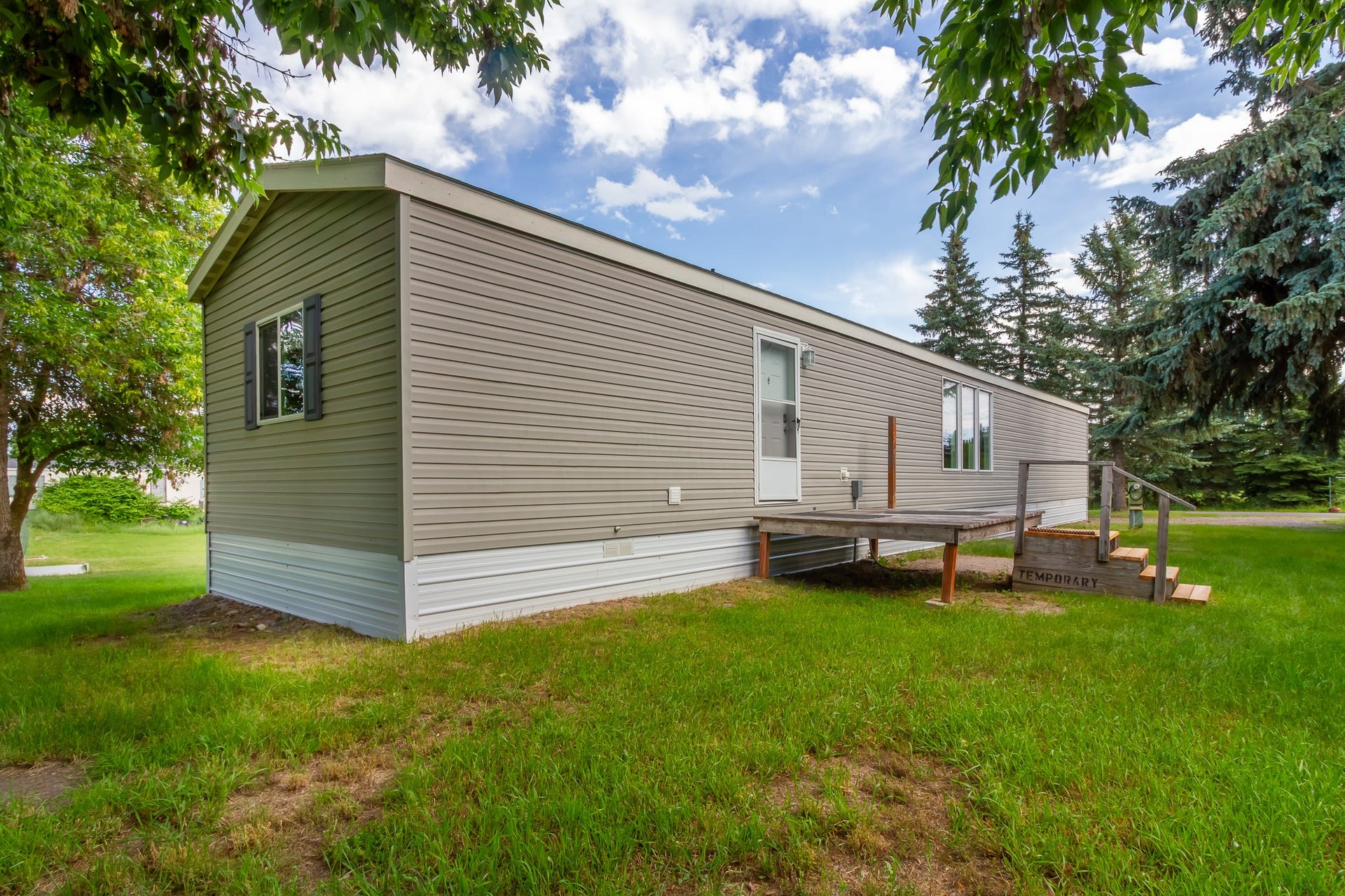 220 Gunsite Loop, Kalispell, MT 59901 Large yard