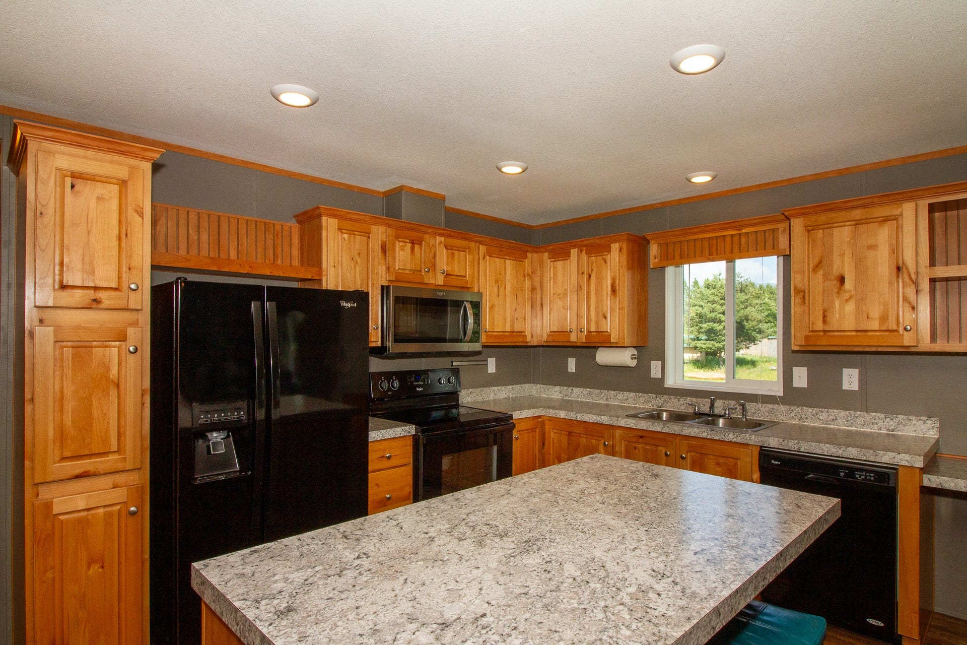 220 Gunsite Loop, Kalispell, MT 59901 220 Gunsite Loop, Kalispell, MT 59901