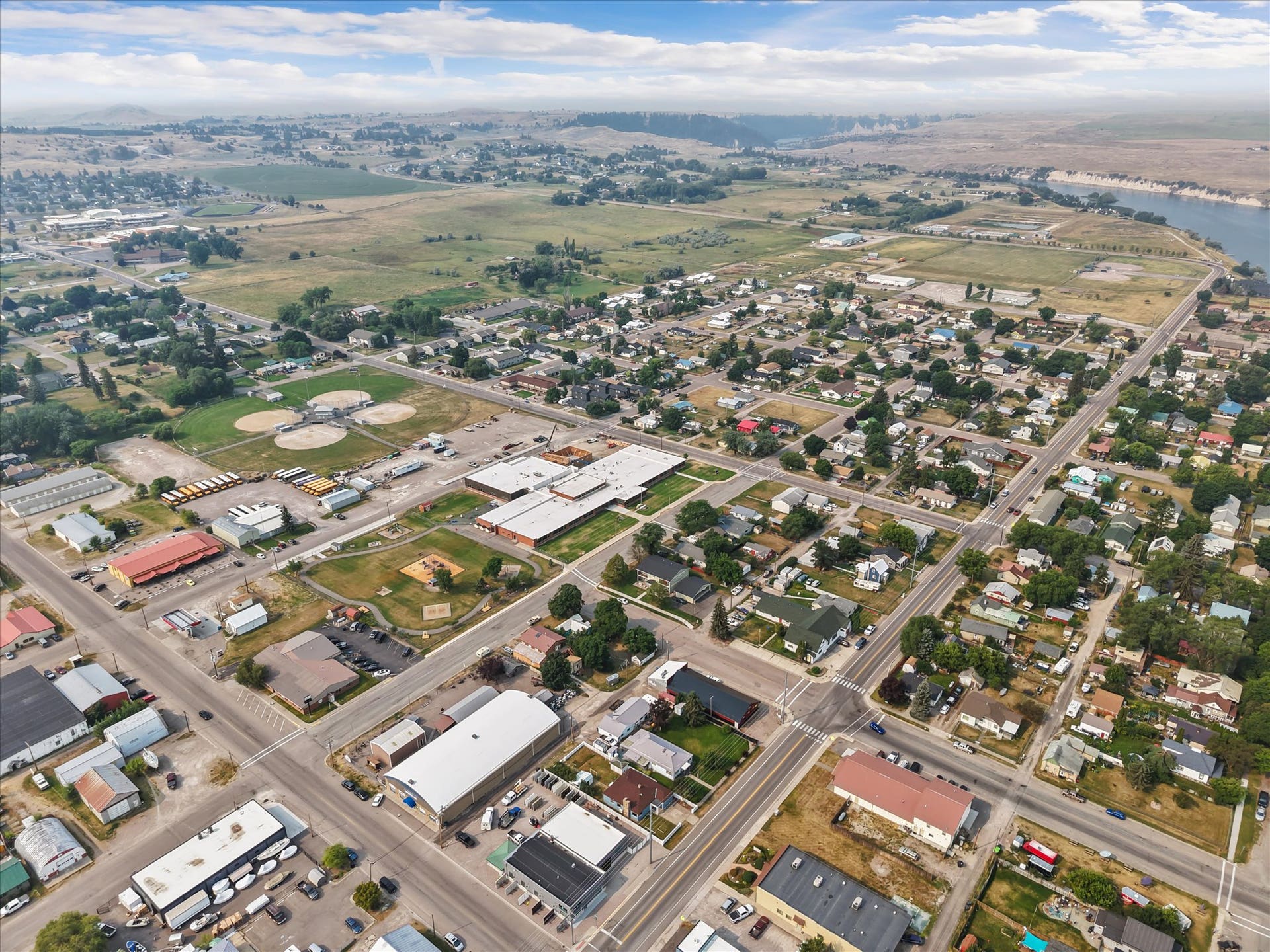 5 7th Avenue W, Polson, MT 59860 5 7th Avenue W, Polson, MT 59860