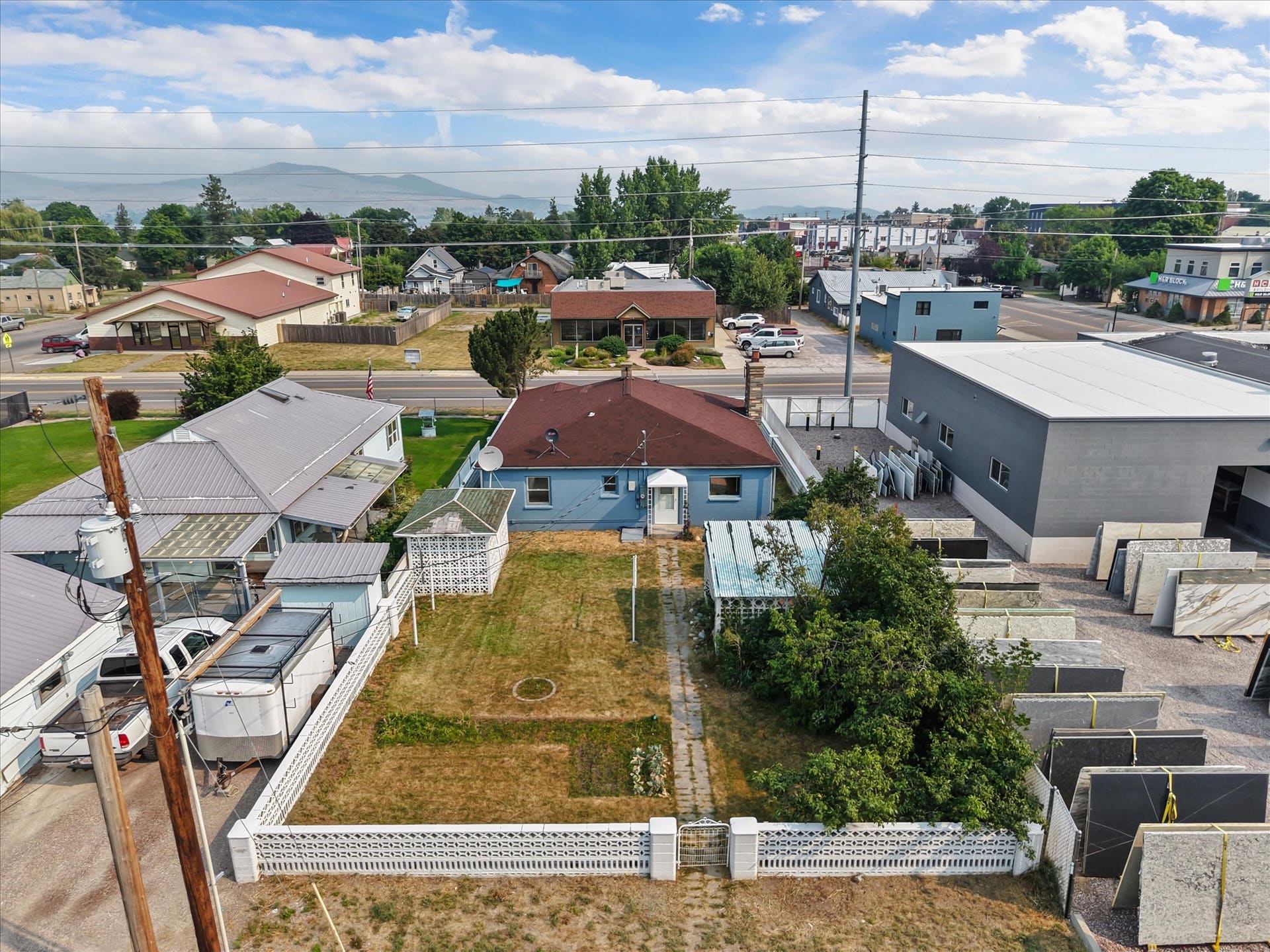 5 7th Avenue W, Polson, MT 59860 5 7th Avenue W, Polson, MT 59860