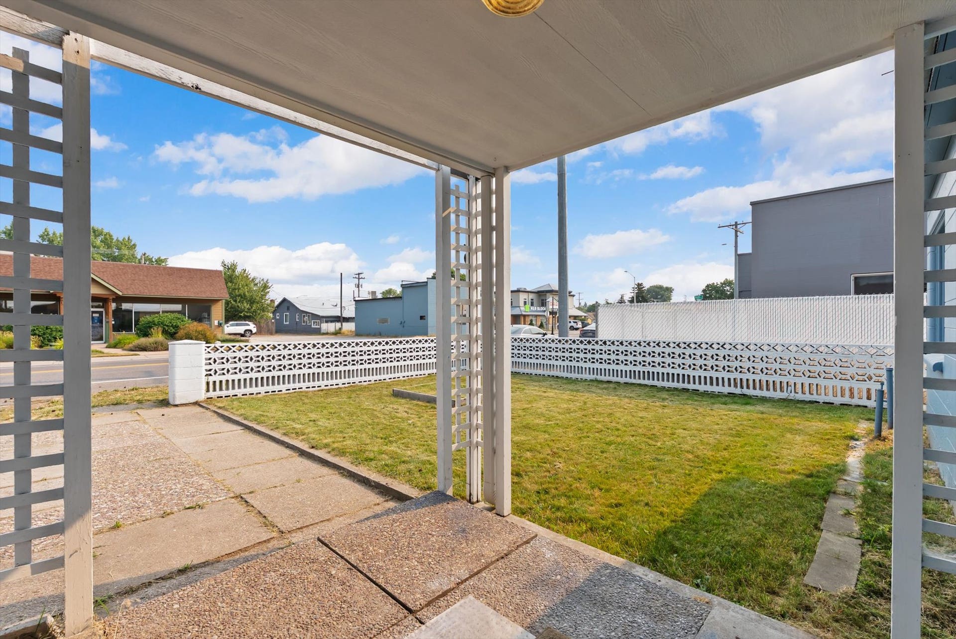 5 7th Avenue W, Polson, MT 59860 5 7th Avenue W, Polson, MT 59860