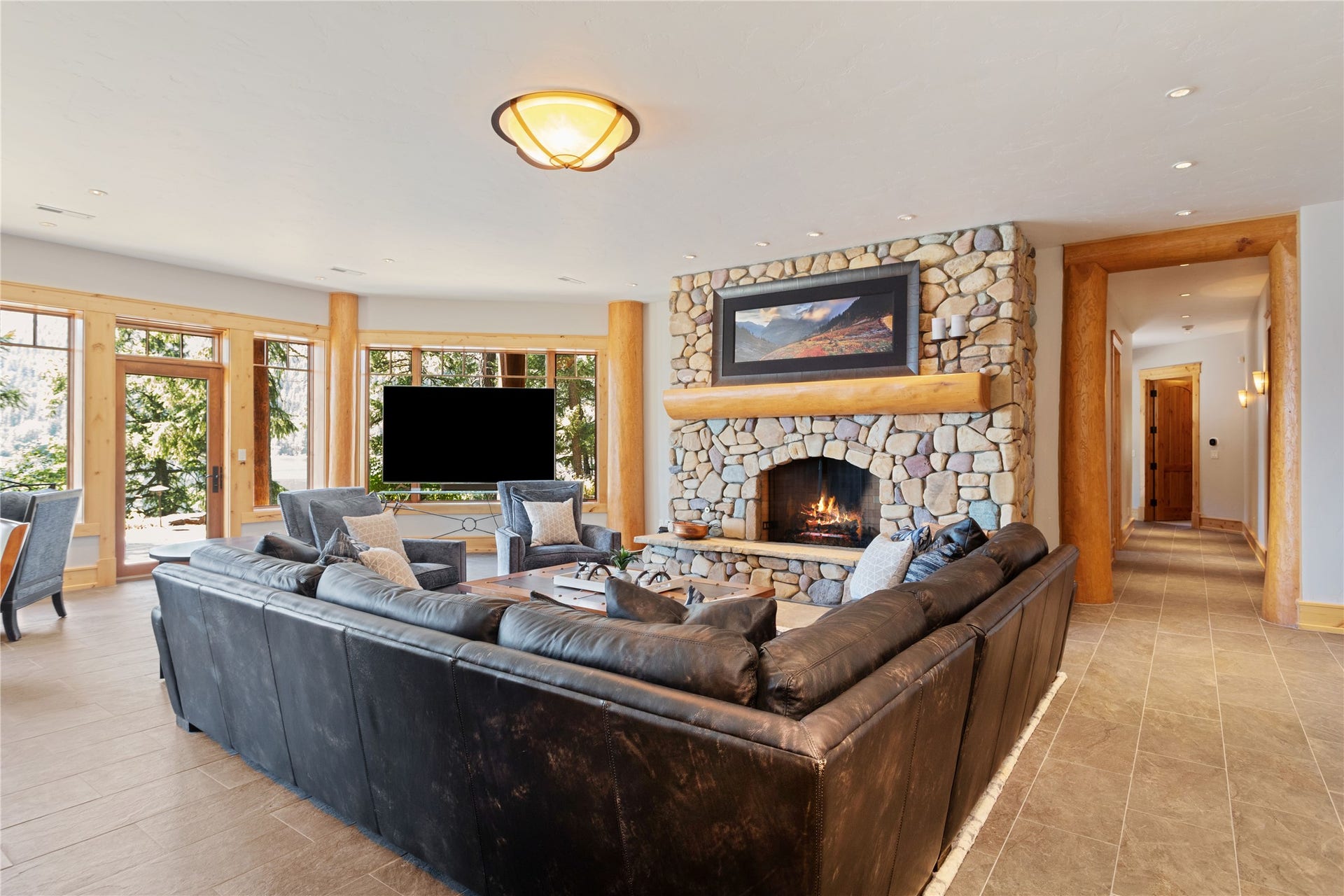 28013 Swan Cove Drive, Bigfork, MT 59911