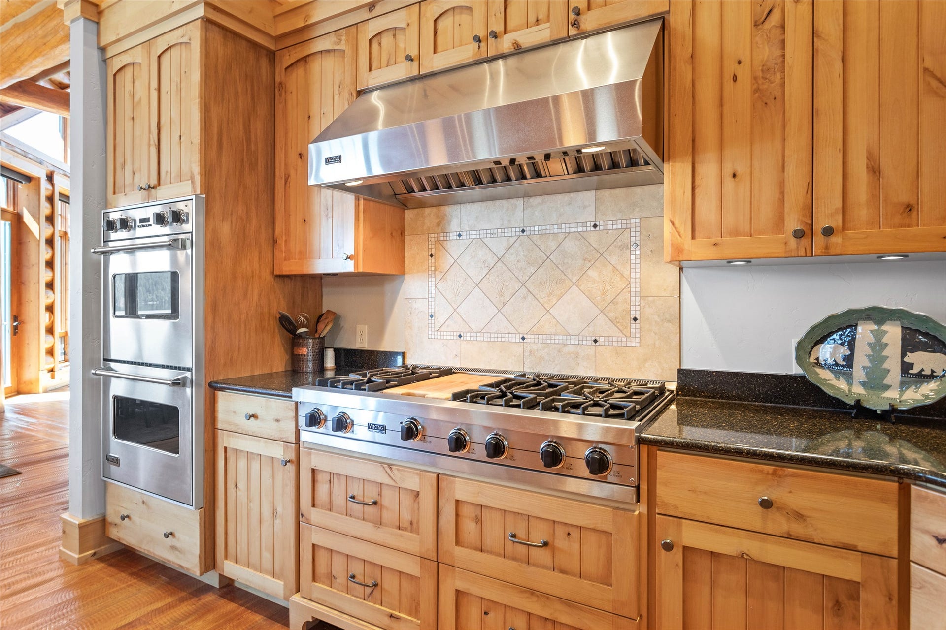 28013 Swan Cove Drive, Bigfork, MT 59911