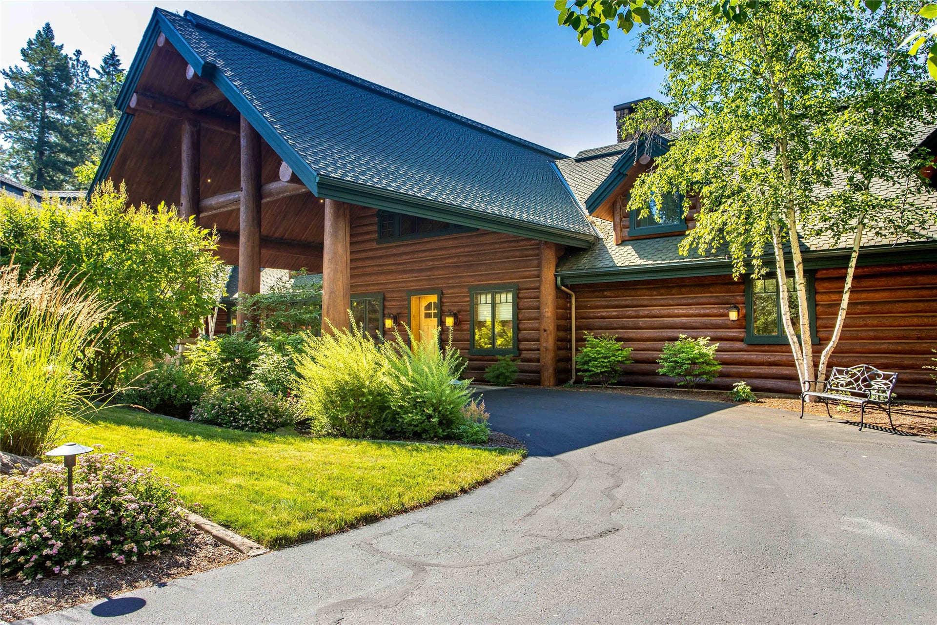 28013 Swan Cove Drive, Bigfork, MT 59911