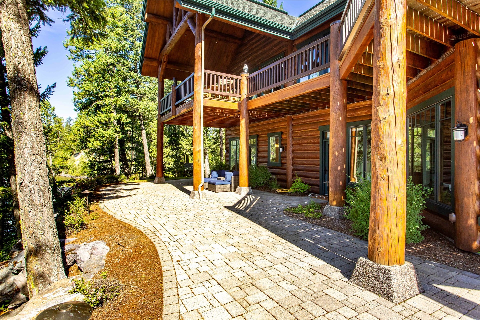 28013 Swan Cove Drive, Bigfork, MT 59911